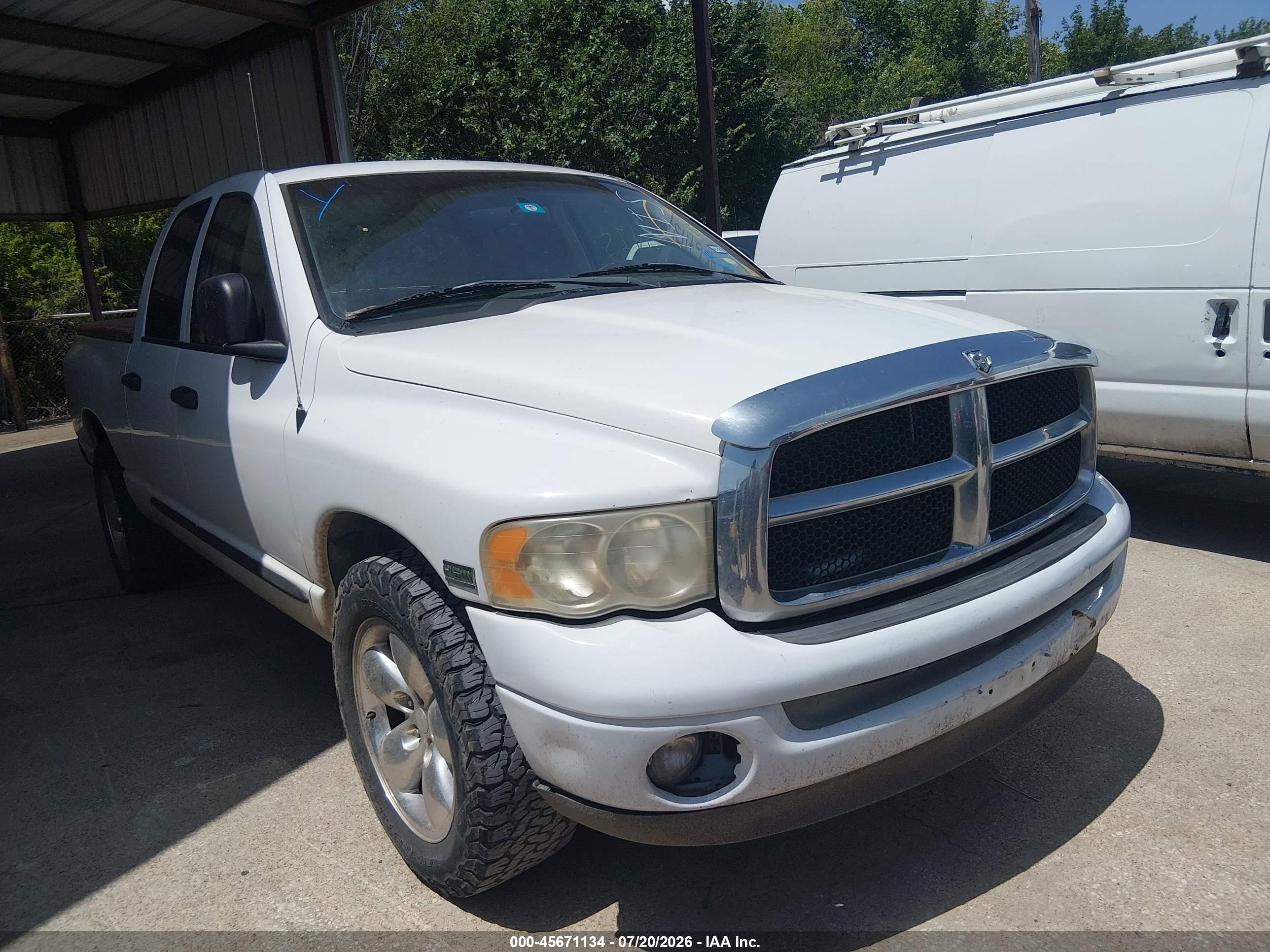2004 Dodge 1500 SLT, VIN 1D7HA18D04S774603 — Normal wear
