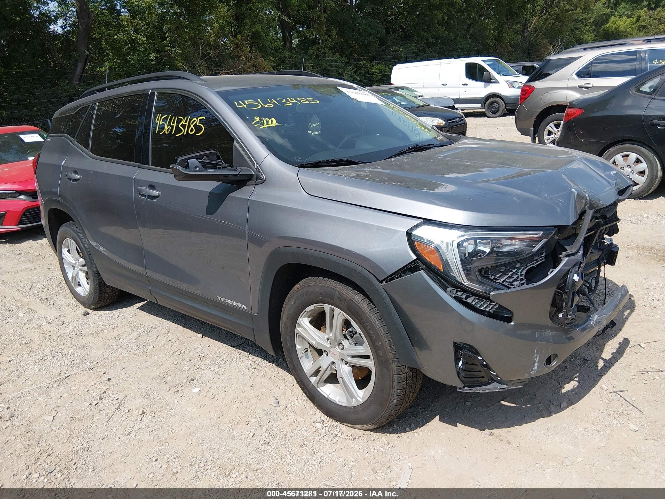 2020 GMC Terrain SLE, VIN 3GKALMEV1LL103351 — Бок