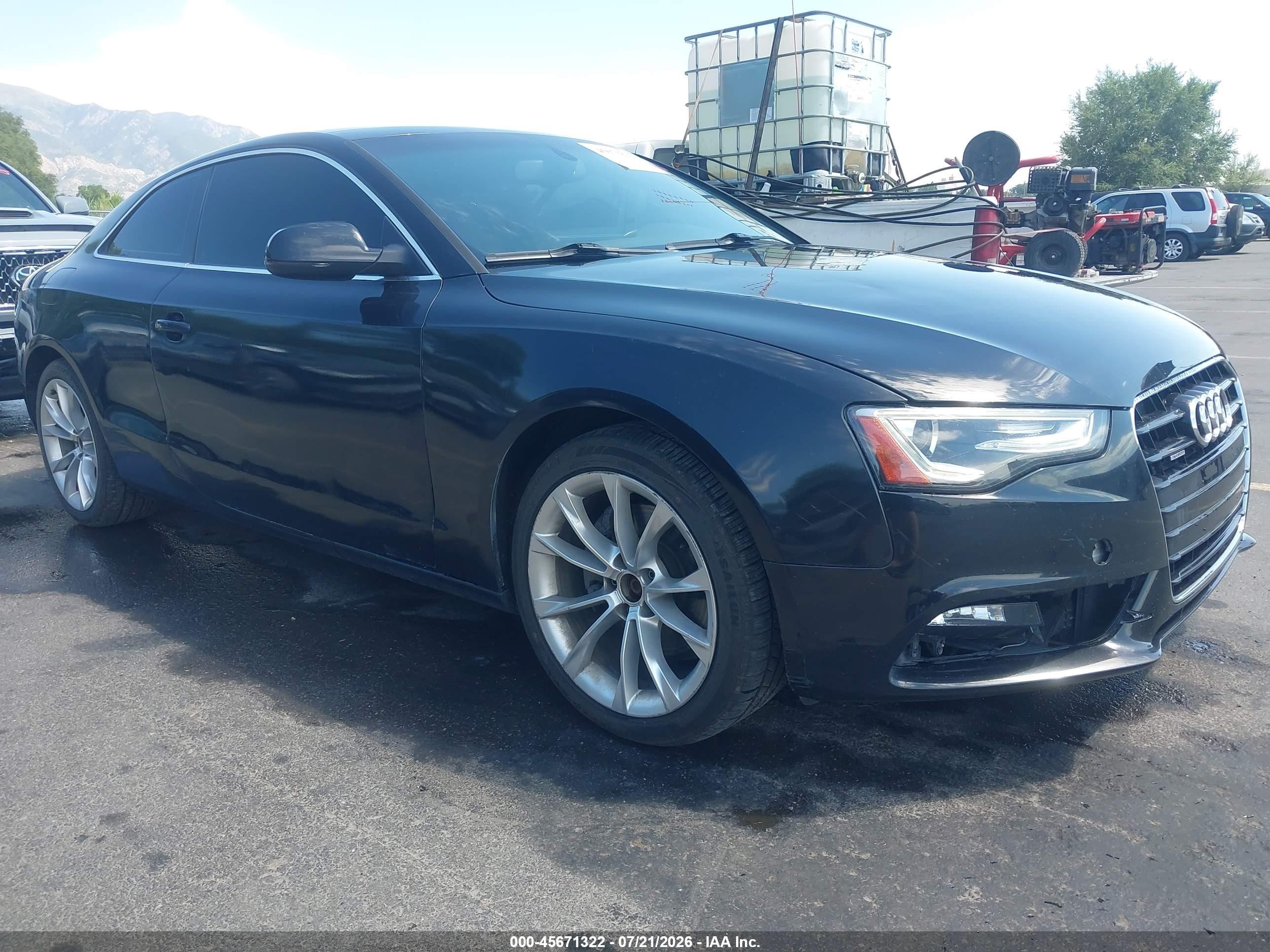 2014 Audi A5 Premium Plus, VIN WAULFAFR7EA011275 — Front end