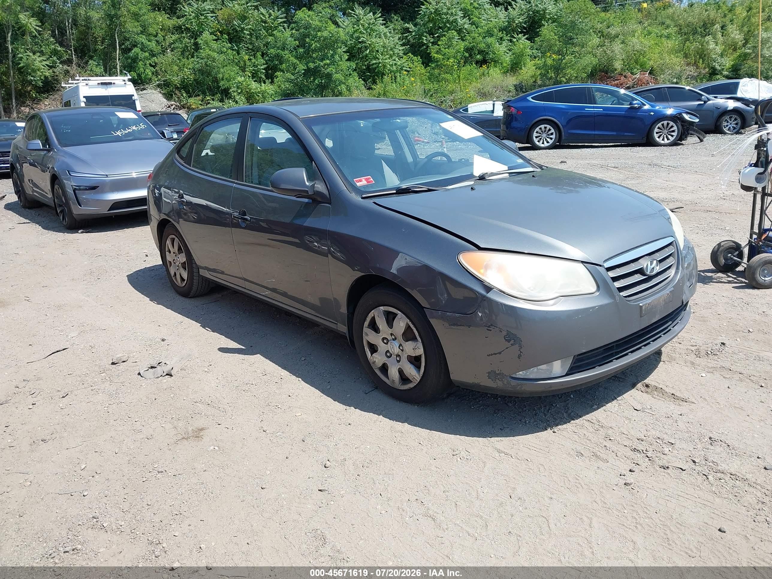 2008 Hyundai Elantra GLS, VIN KMHDU46D38U349225 — Front end