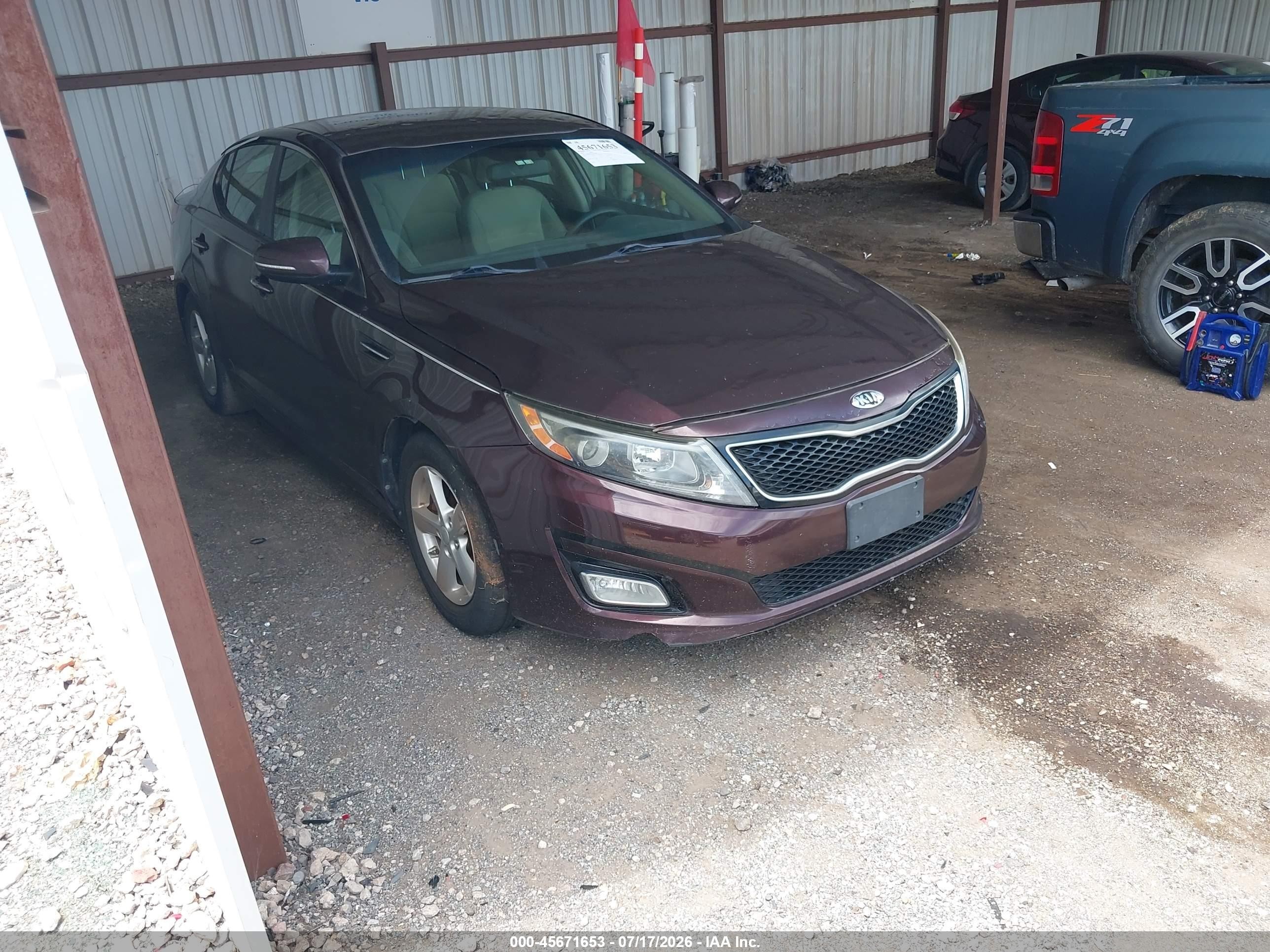 2014 Kia Optima LX, VIN 5XXGM4A70EG261804 — Normal wear