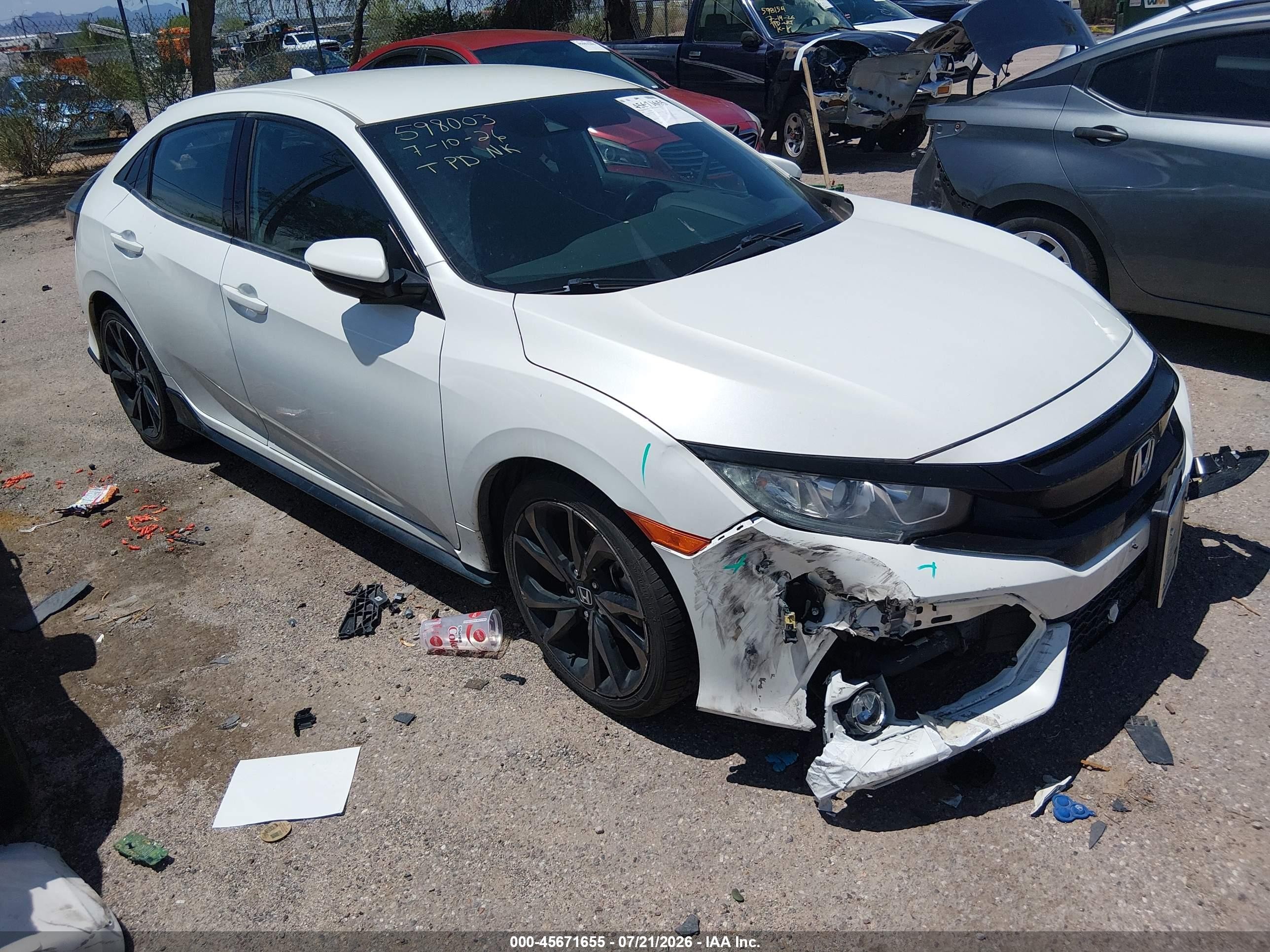 2019 Honda Civic Sport, VIN SHHFK7H41KU417912 — Перед