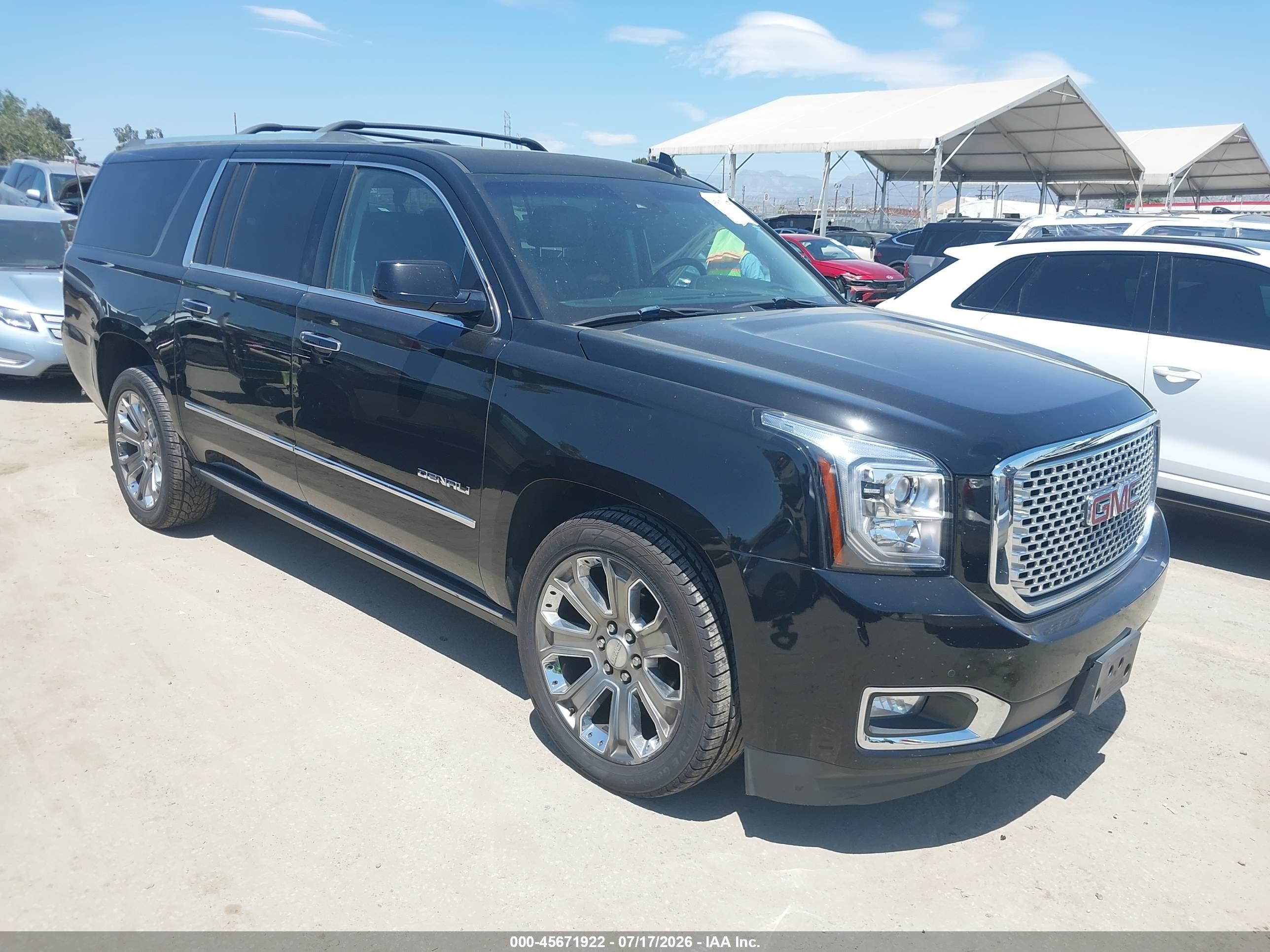 2016 GMC Yukon XL Denali, VIN 1GKS2HKJ4GR450199 — Not stated