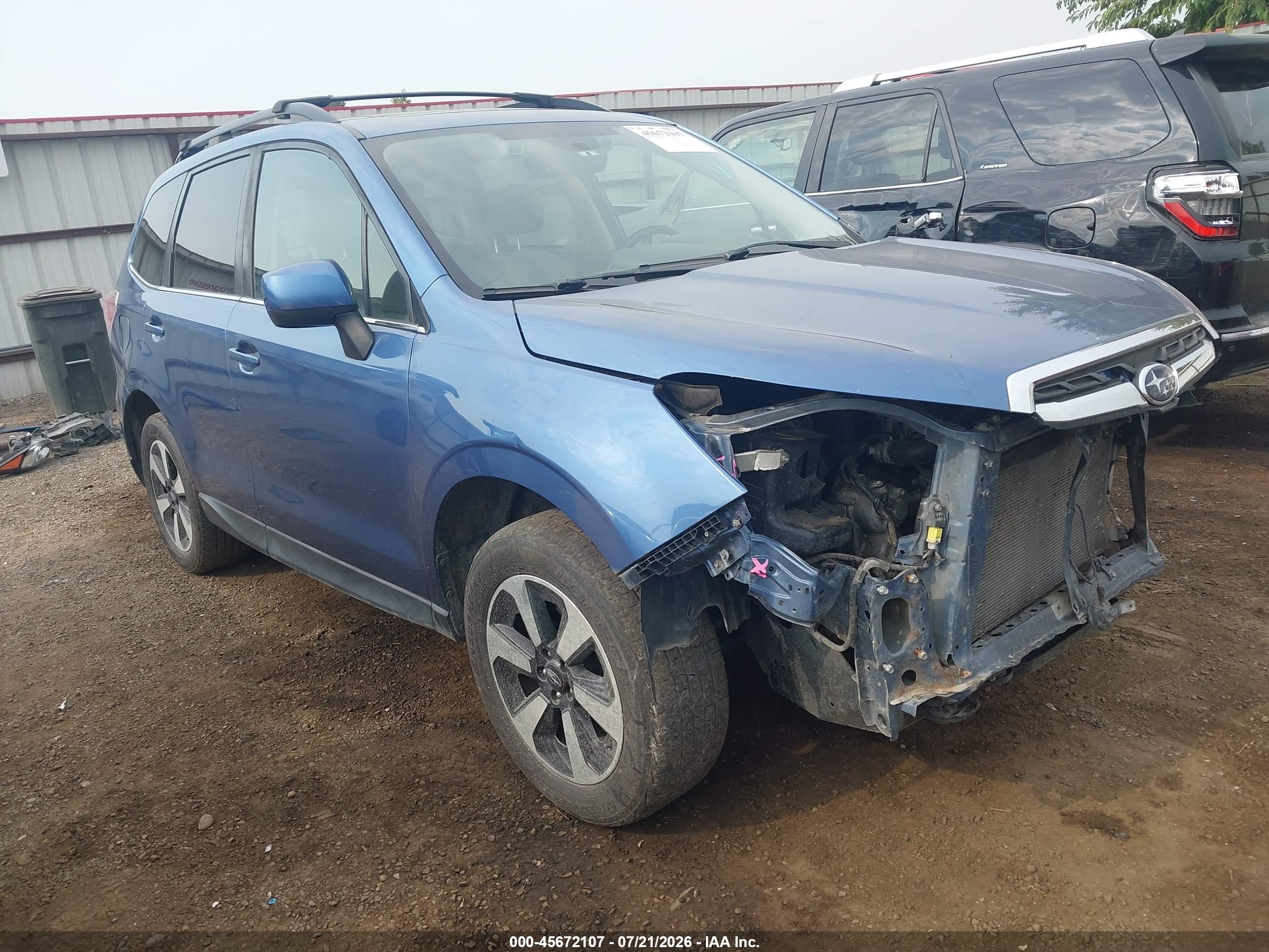 2018 Subaru Forester Limited, VIN JF2SJARCXJH518436 — Front end