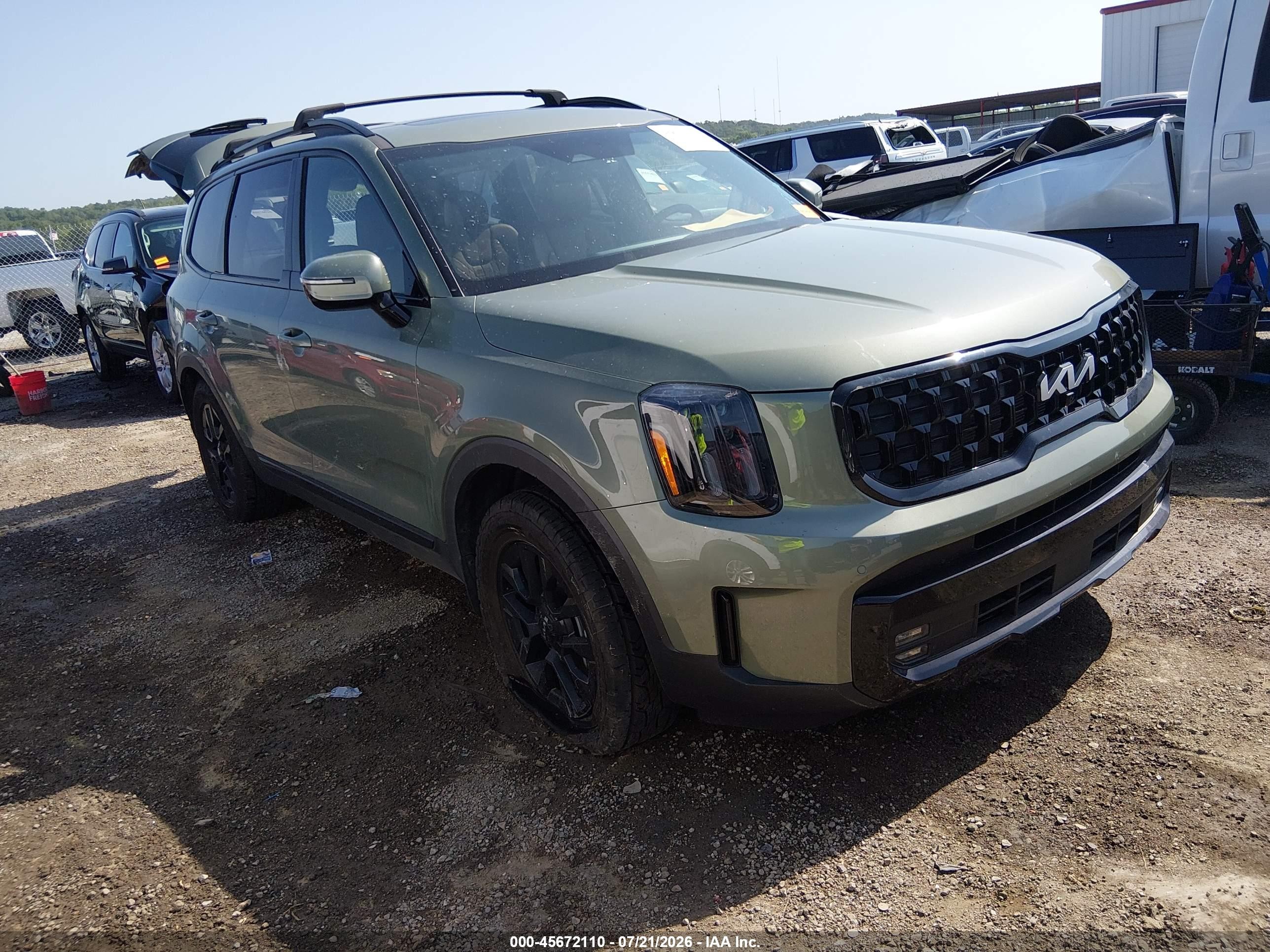 2024 Kia Telluride SX Prestige X-Pro, VIN 5XYP5DGC4RG522399 — Side