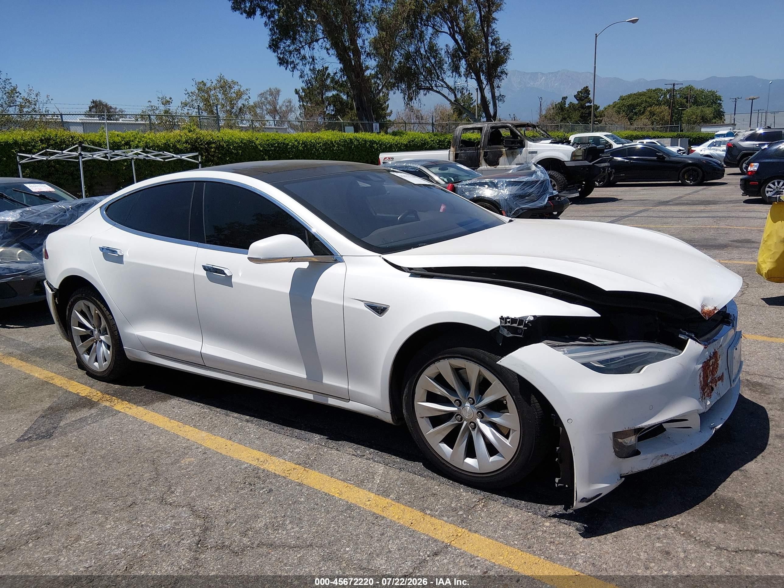 2016 Tesla Model S 70, VIN 5YJSA1E11GF149882 — По всему кузову