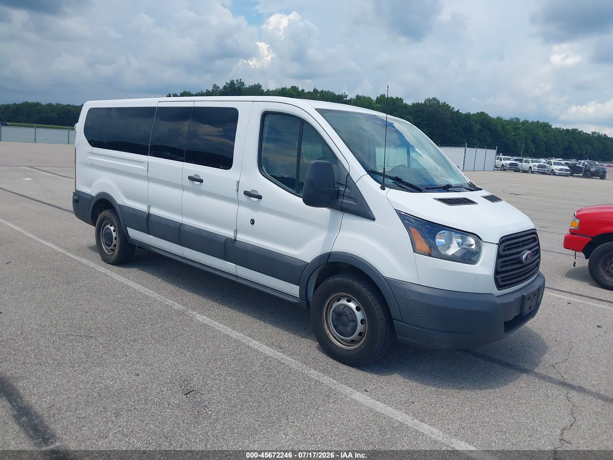 2018 Ford Transit Passenger XL, VIN 1FBZX2ZM5JKB52855 — Front end