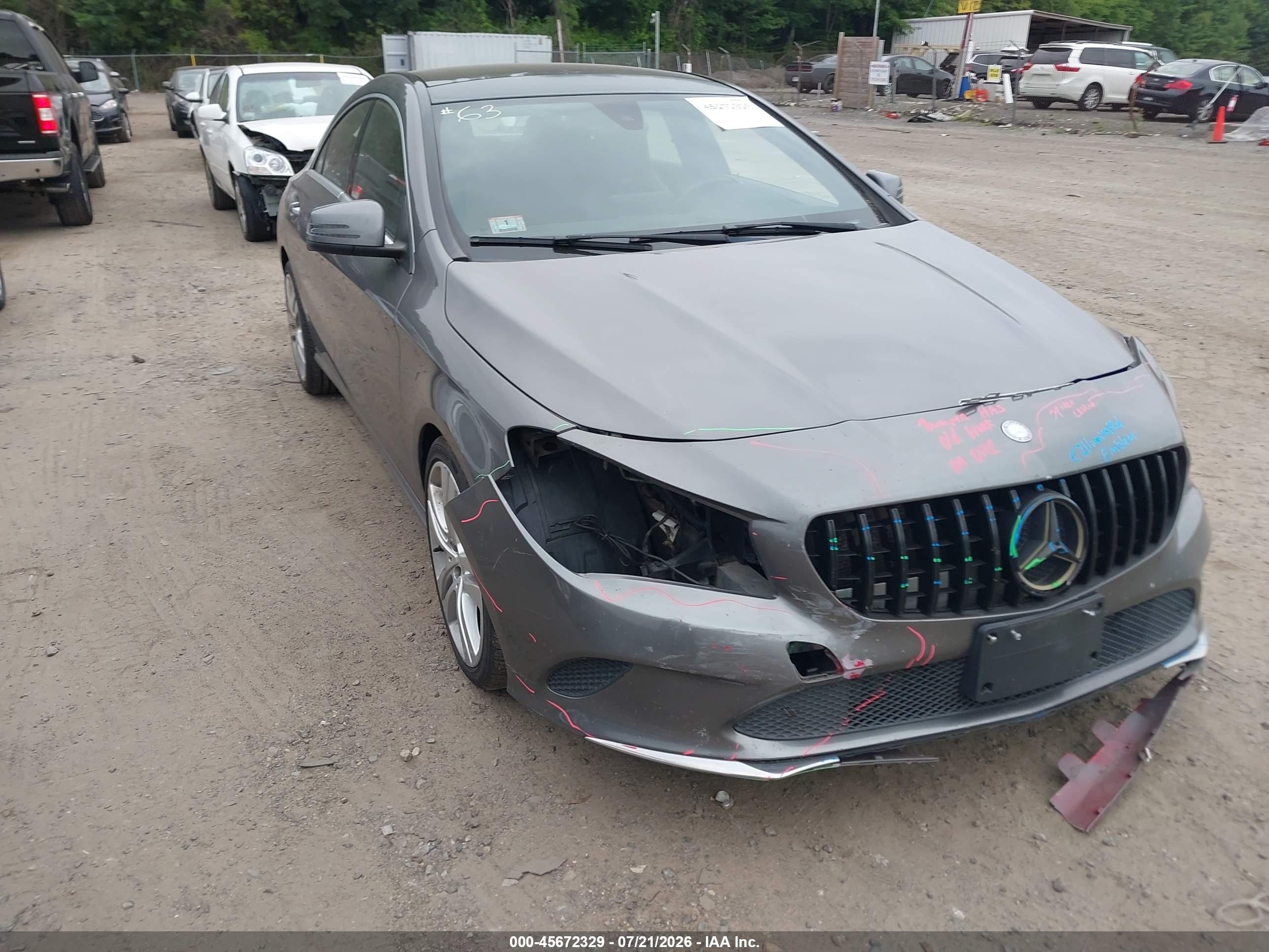 2018 Mercedes-Benz CLA 250, VIN WDDSJ4GB1JN516978 — Front end