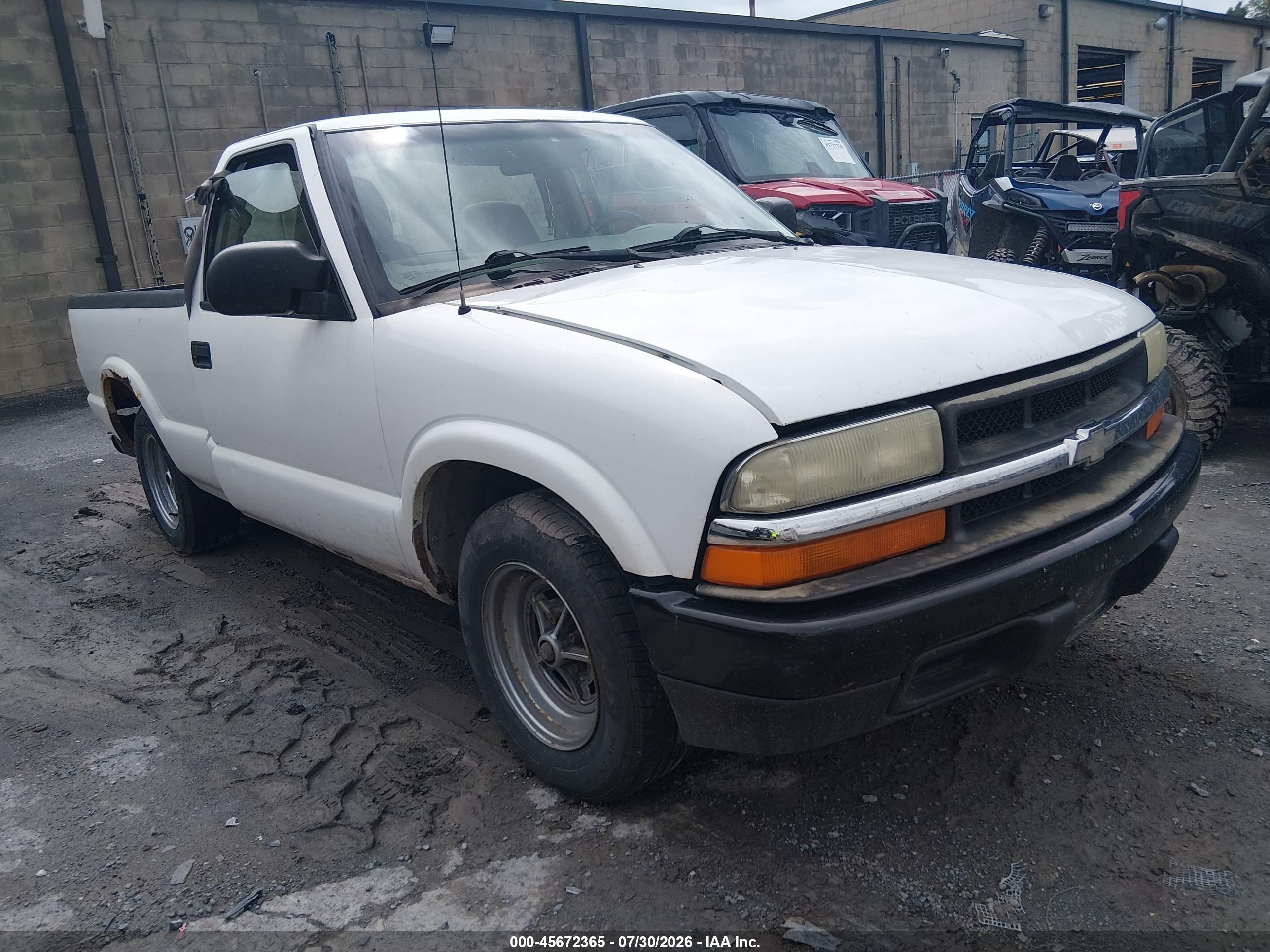 2003 Chevrolet S-10, VIN 1GCCS14H938249013 — All over