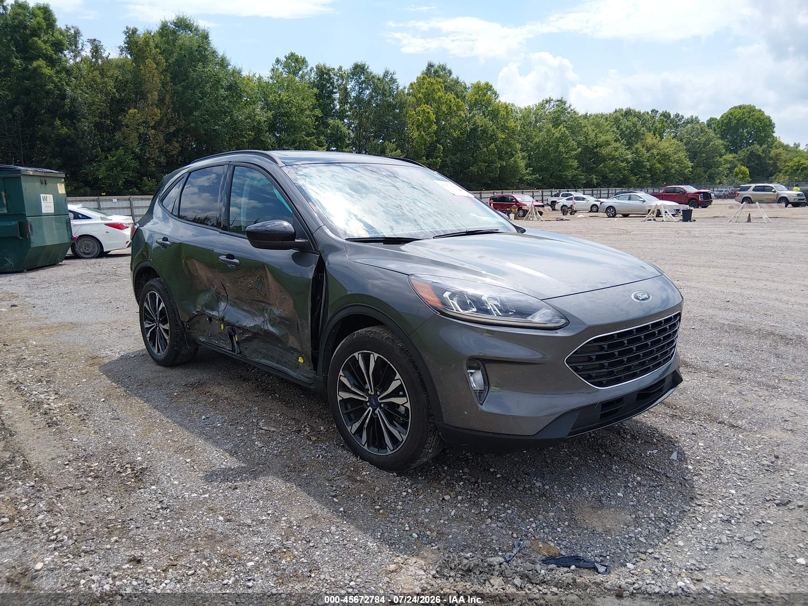 2022 Ford Escape SEL, VIN 1FMCU9H95NUB40081 — Бок