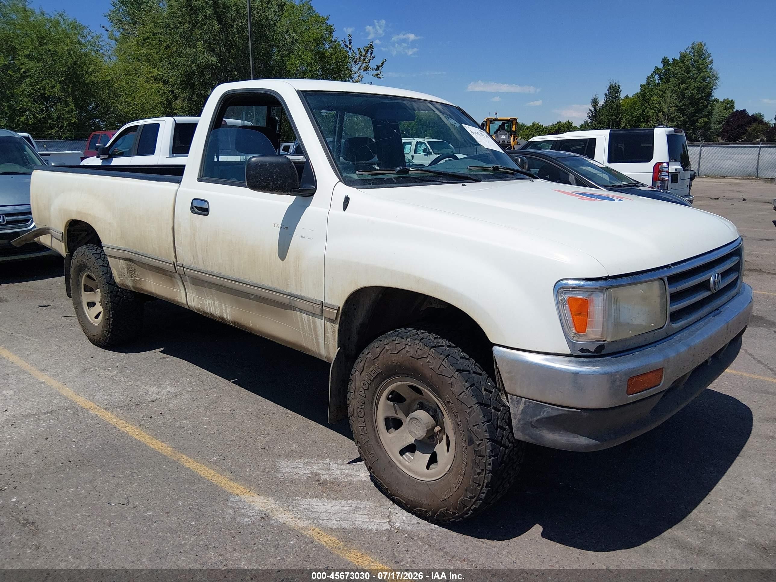1995 Toyota T100, VIN JT4VD21E4S0011201 — Normal wear