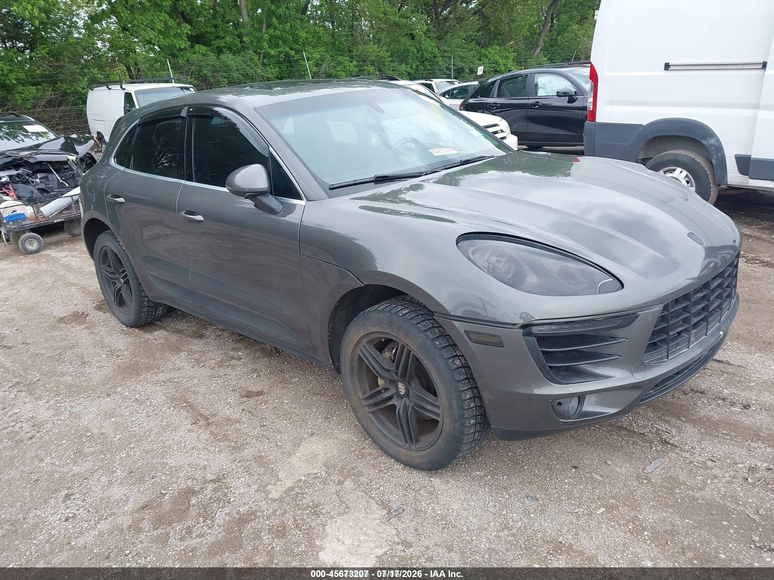 2015 Porsche Macan S, VIN WP1AB2A55FLB67836 — Front end