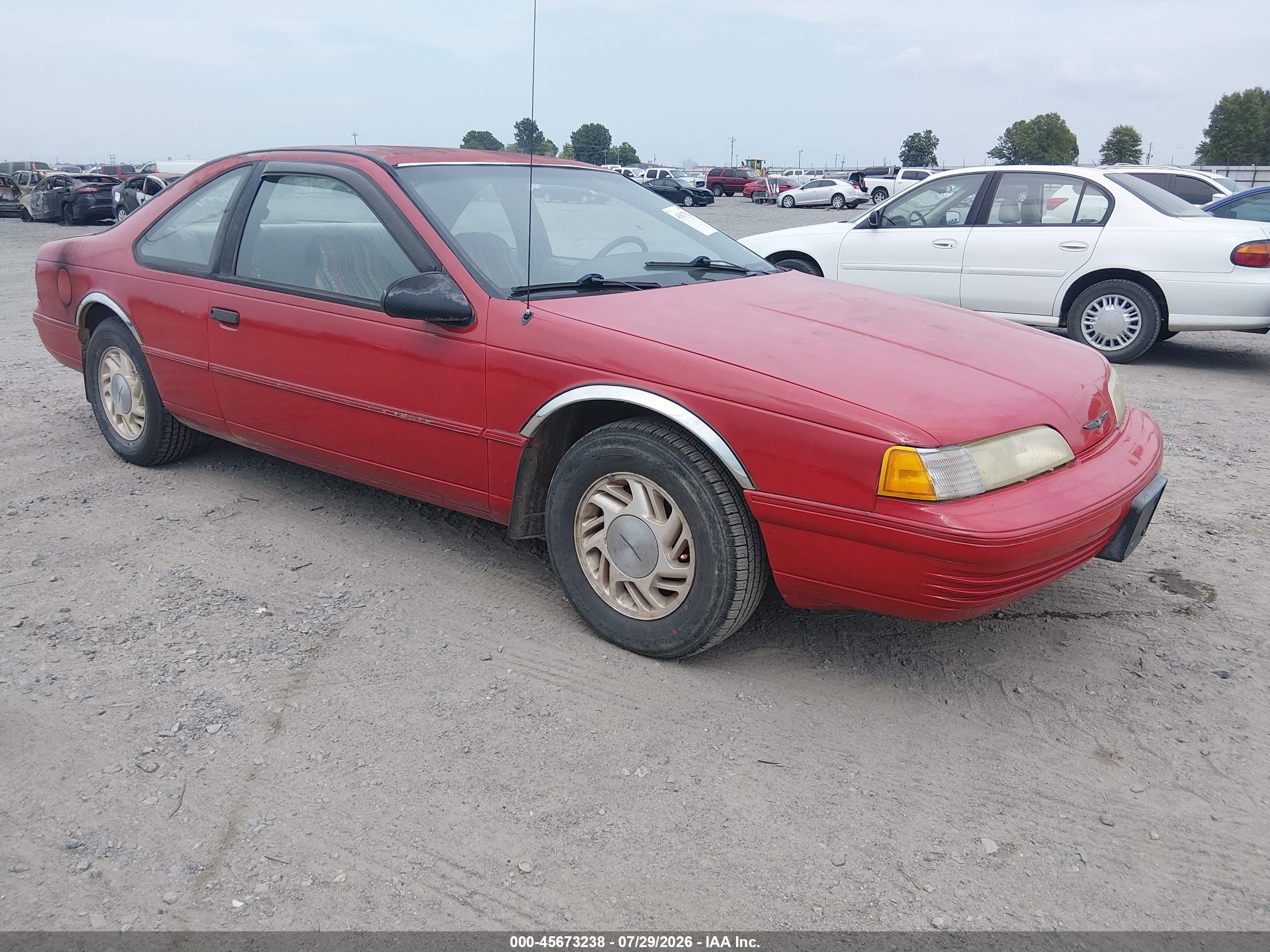 1992 Ford Thunderbird, VIN 1FAPP6040NH156280 — Обычный износ