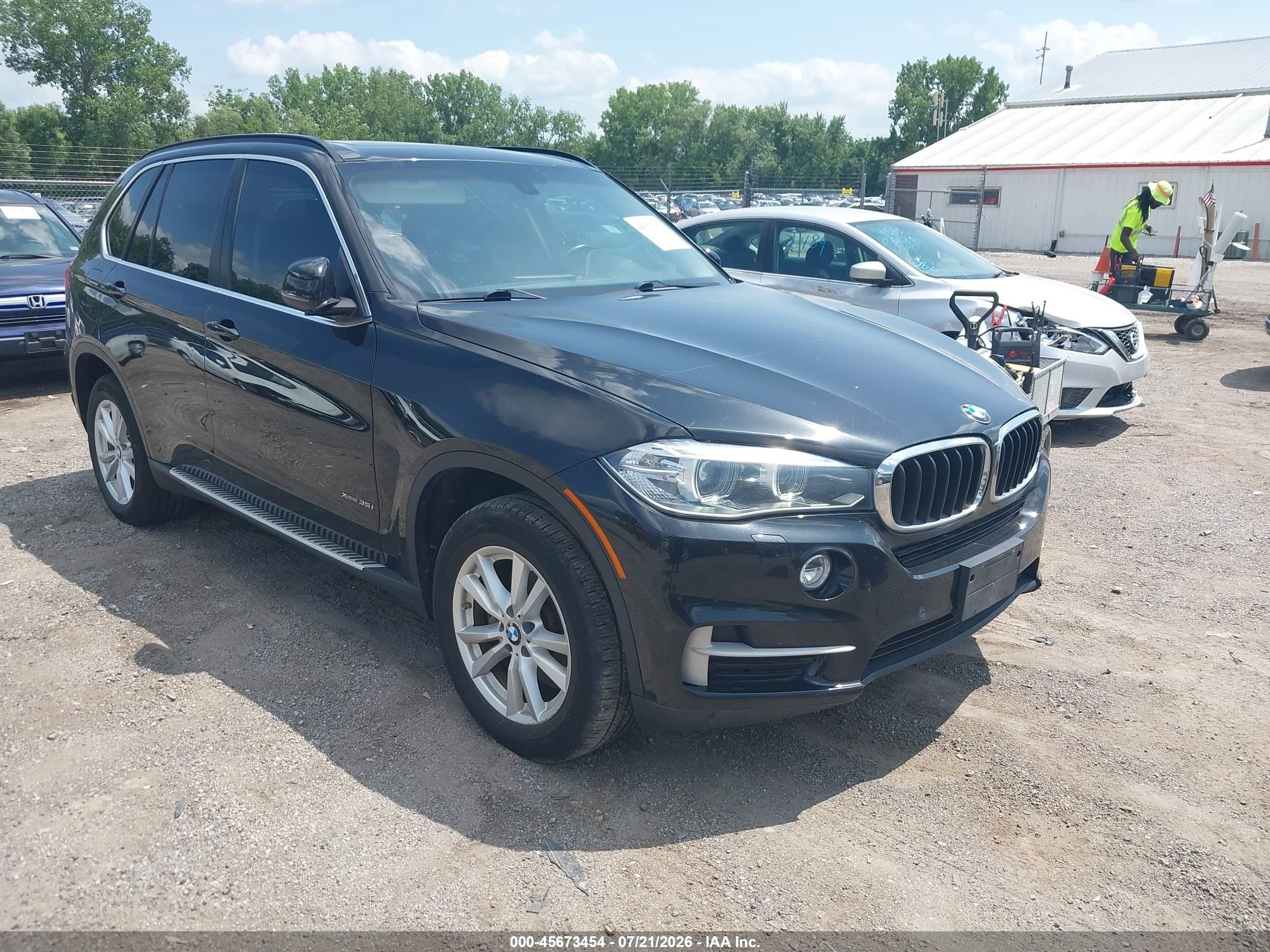 2015 BMW X5 xDrive35i, VIN 5UXKR0C53F0K55836 — Normal wear
