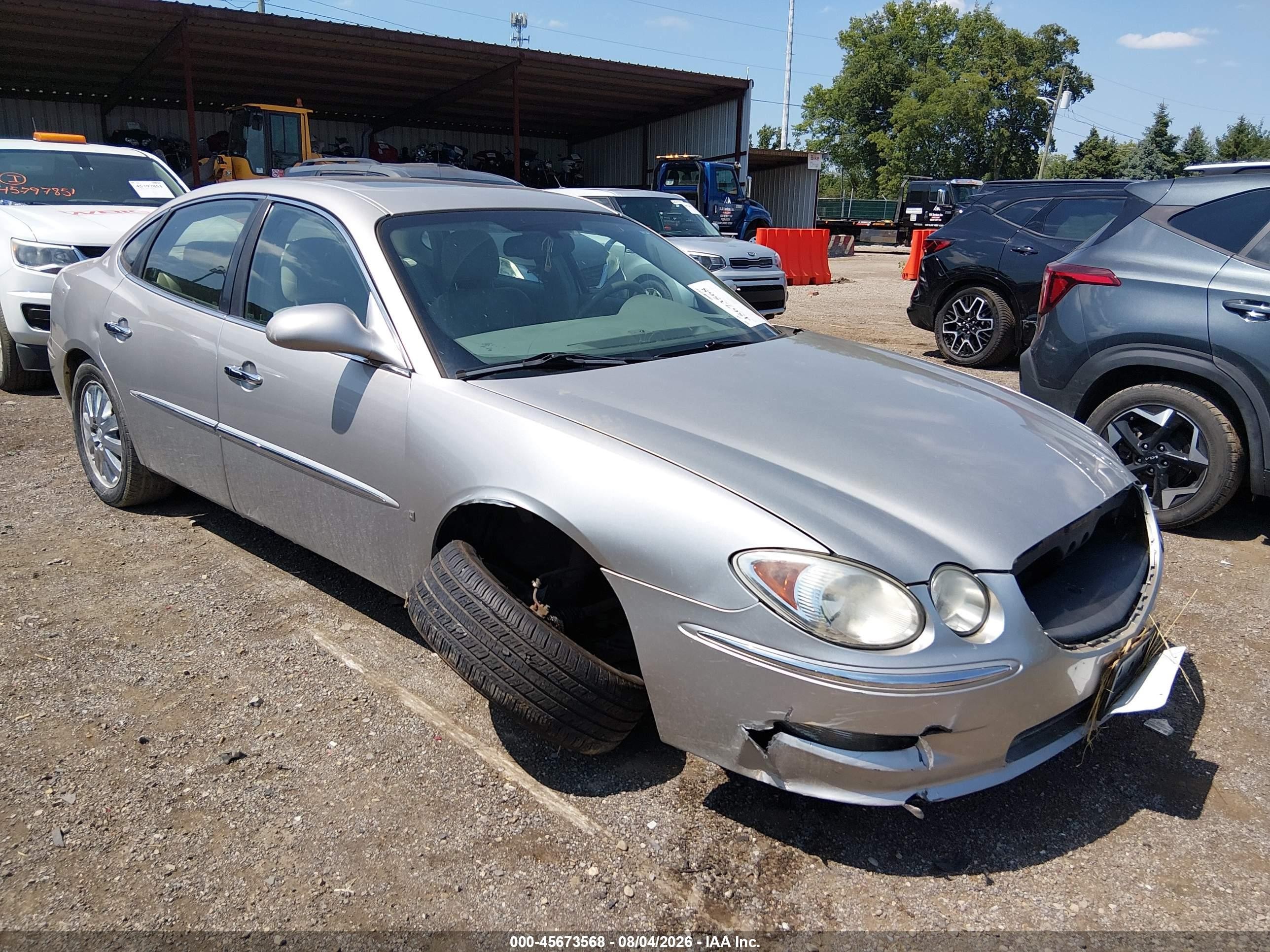 2008 Buick LaCrosse CXL, VIN 2G4WD582181165262 — Перед