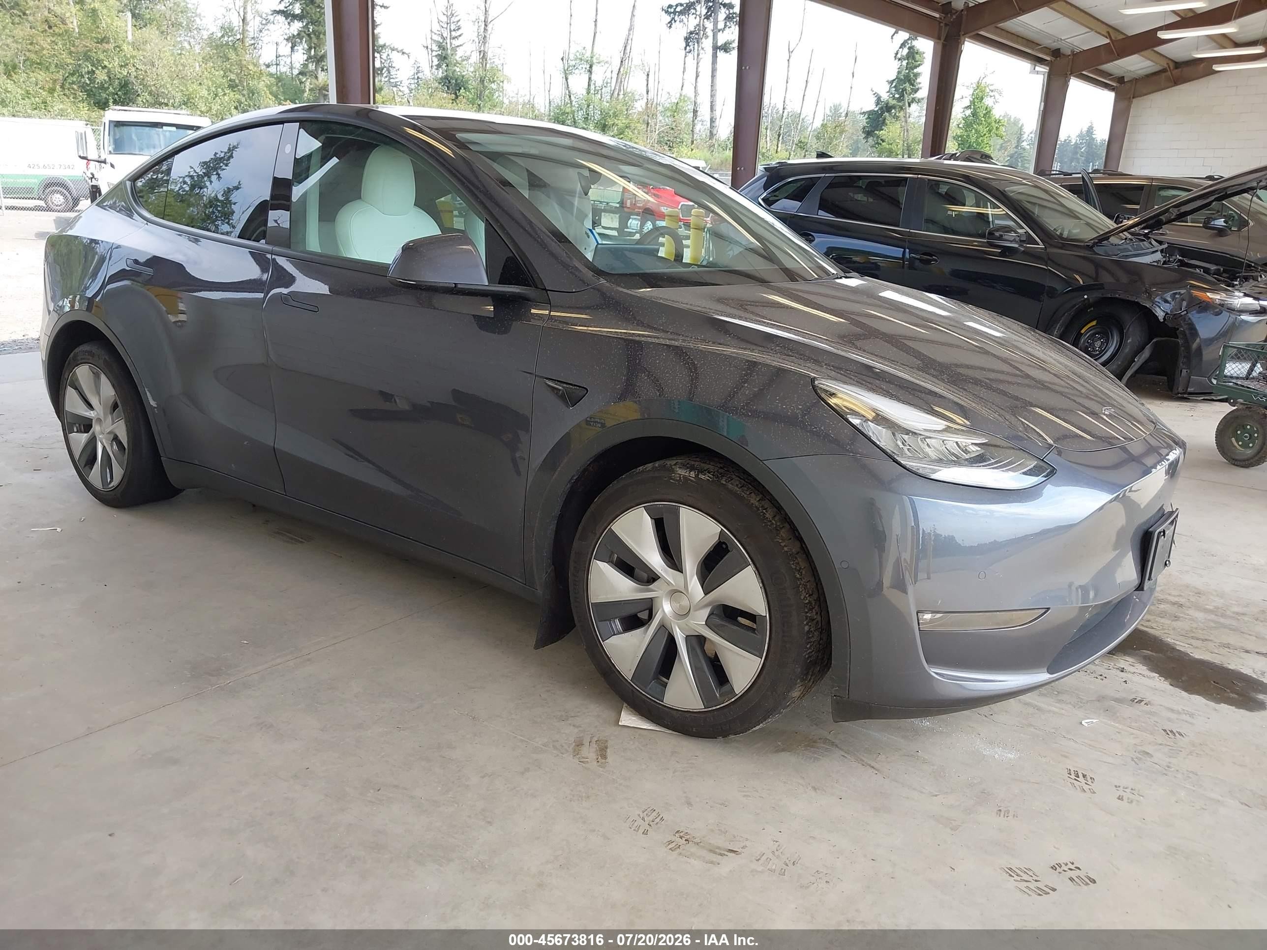2021 Tesla Model Y Long Range, VIN 5YJYGDEE8MF283751 — All over