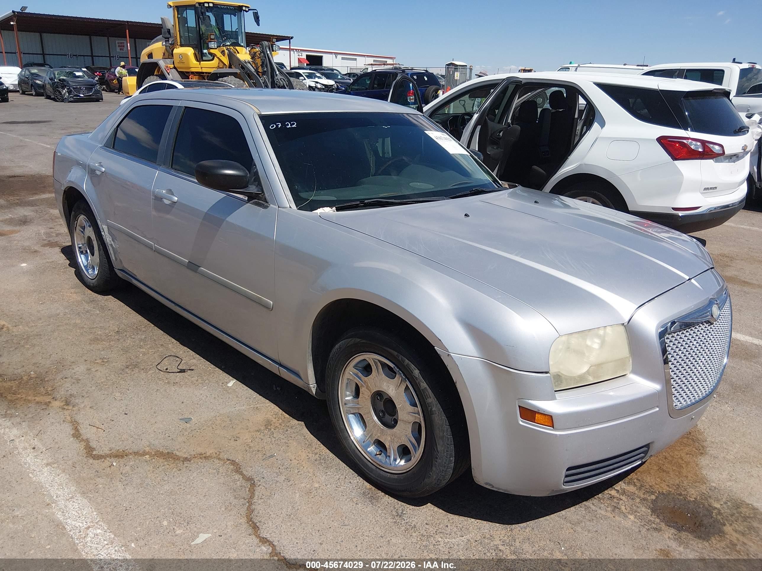 2006 Chrysler 300, VIN 2C3KA43RX6H317820 — Repossession