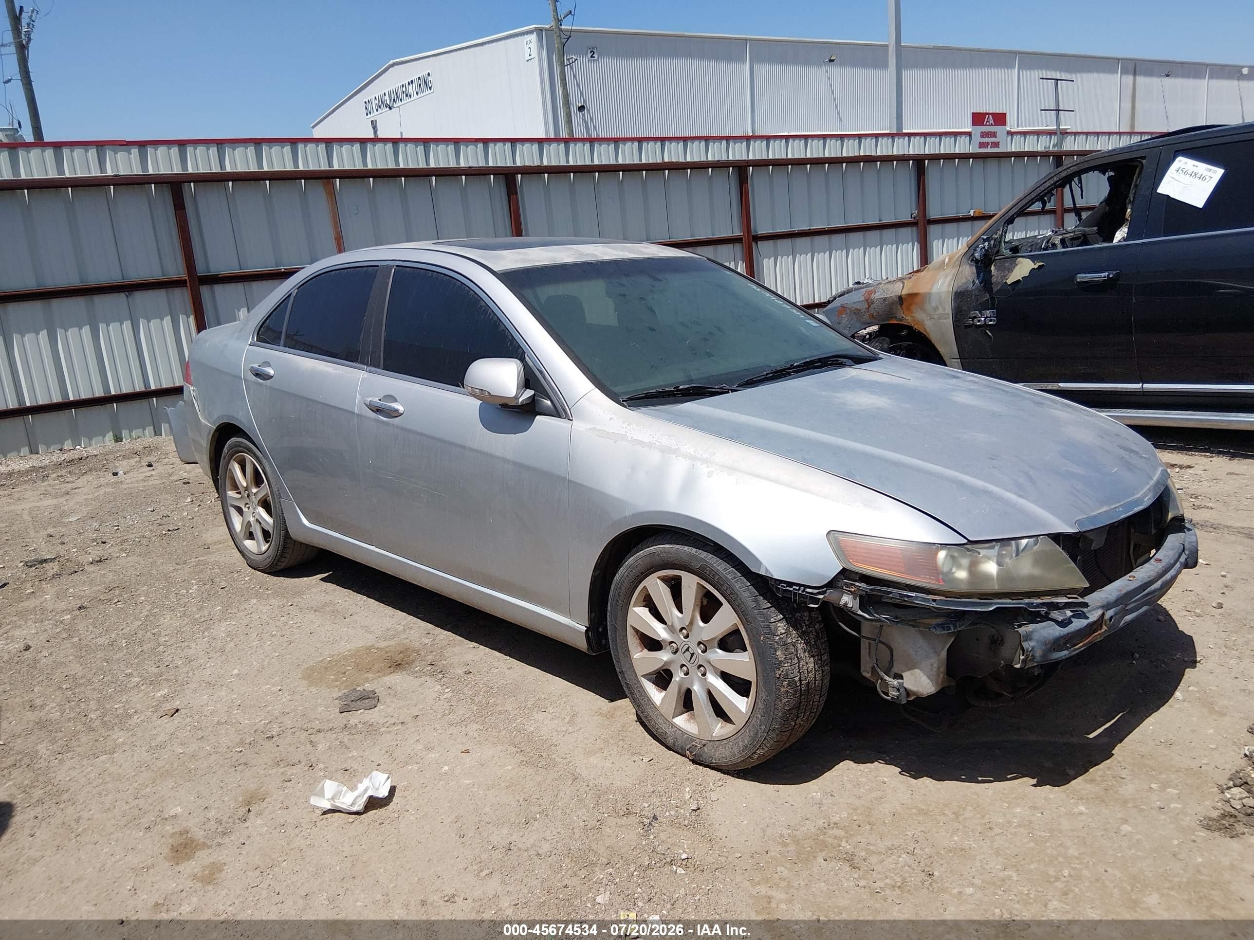 2004 Acura TSX, VIN JH4CL96834C041733 — Обычный износ