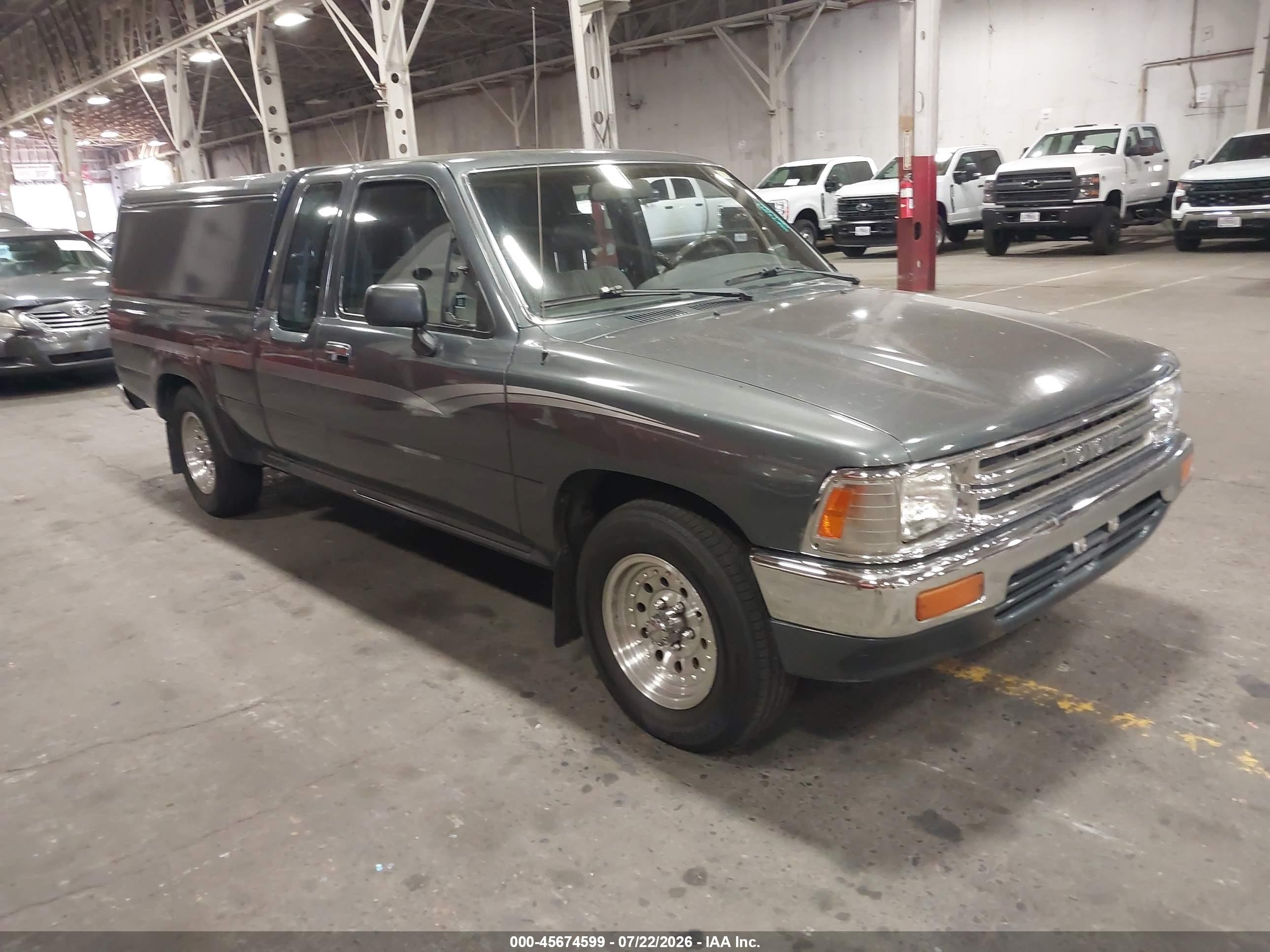 1991 Toyota Pickup DLX, VIN JT4VN93D2M5026022 — Normal wear