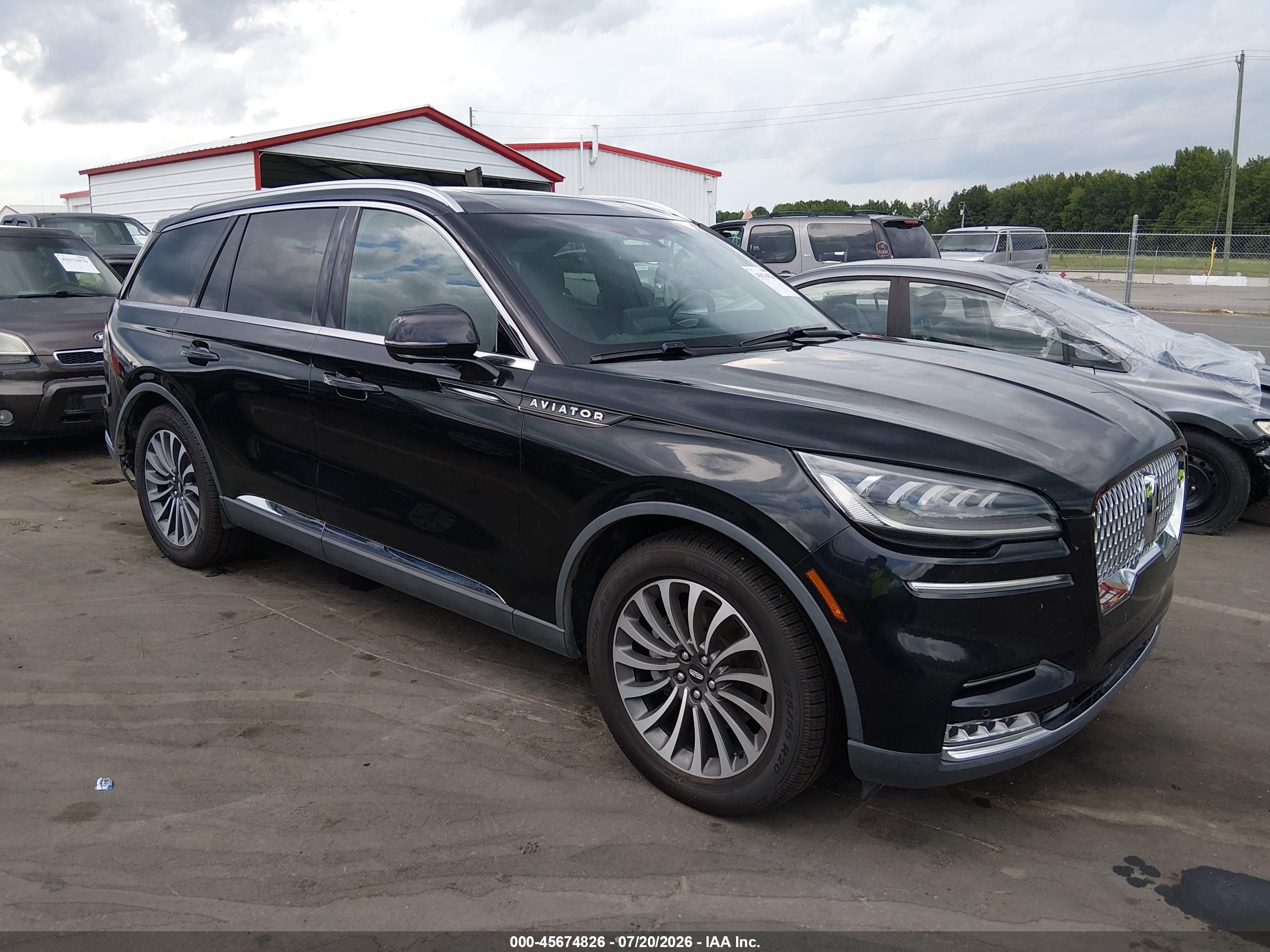 2020 Lincoln Aviator Reserve, VIN 5LM5J7WC5LGL22182 — Зад