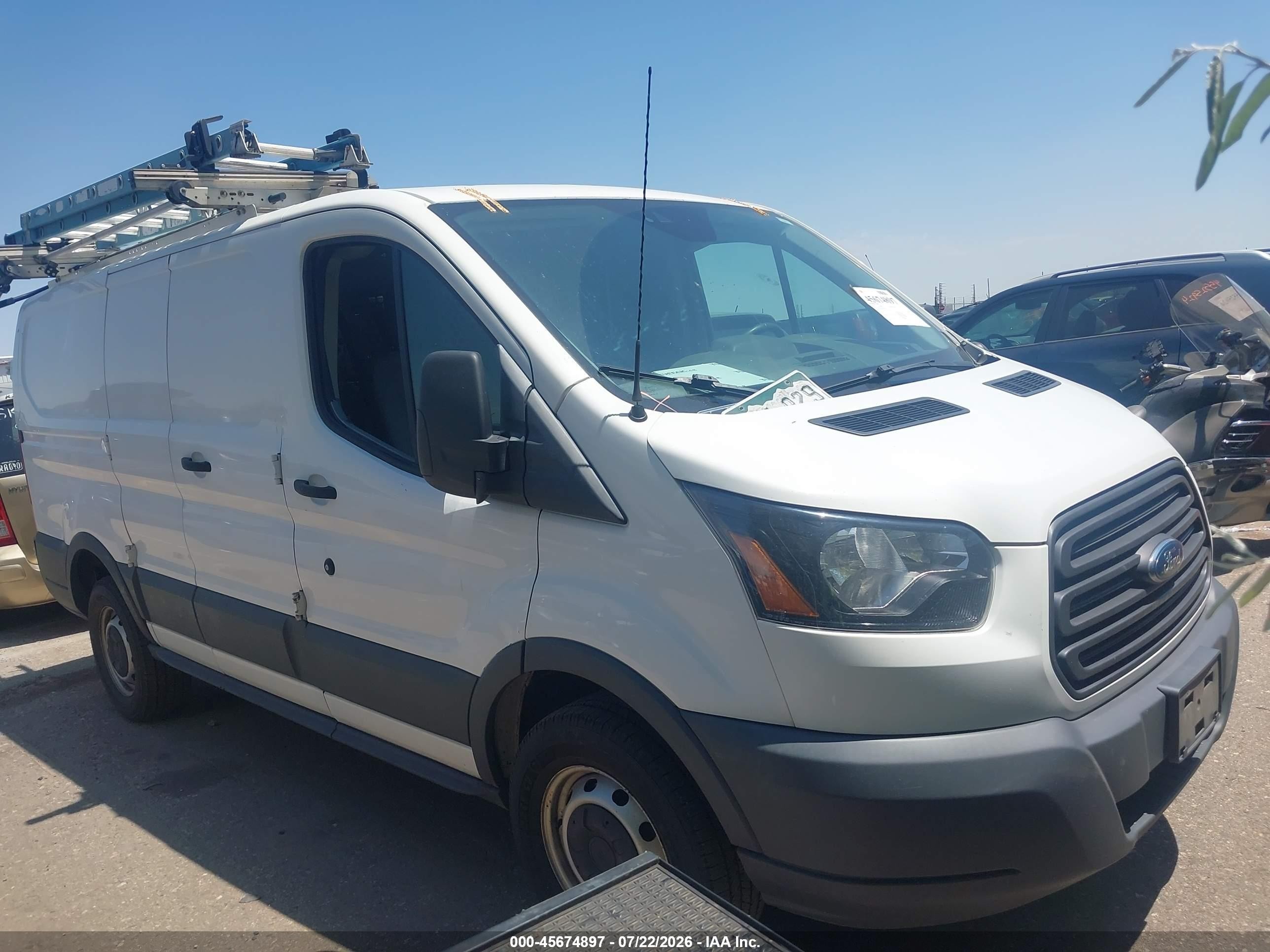 2018 Ford Transit, VIN 1FTYR1ZM6JKB14353 — Обычный износ