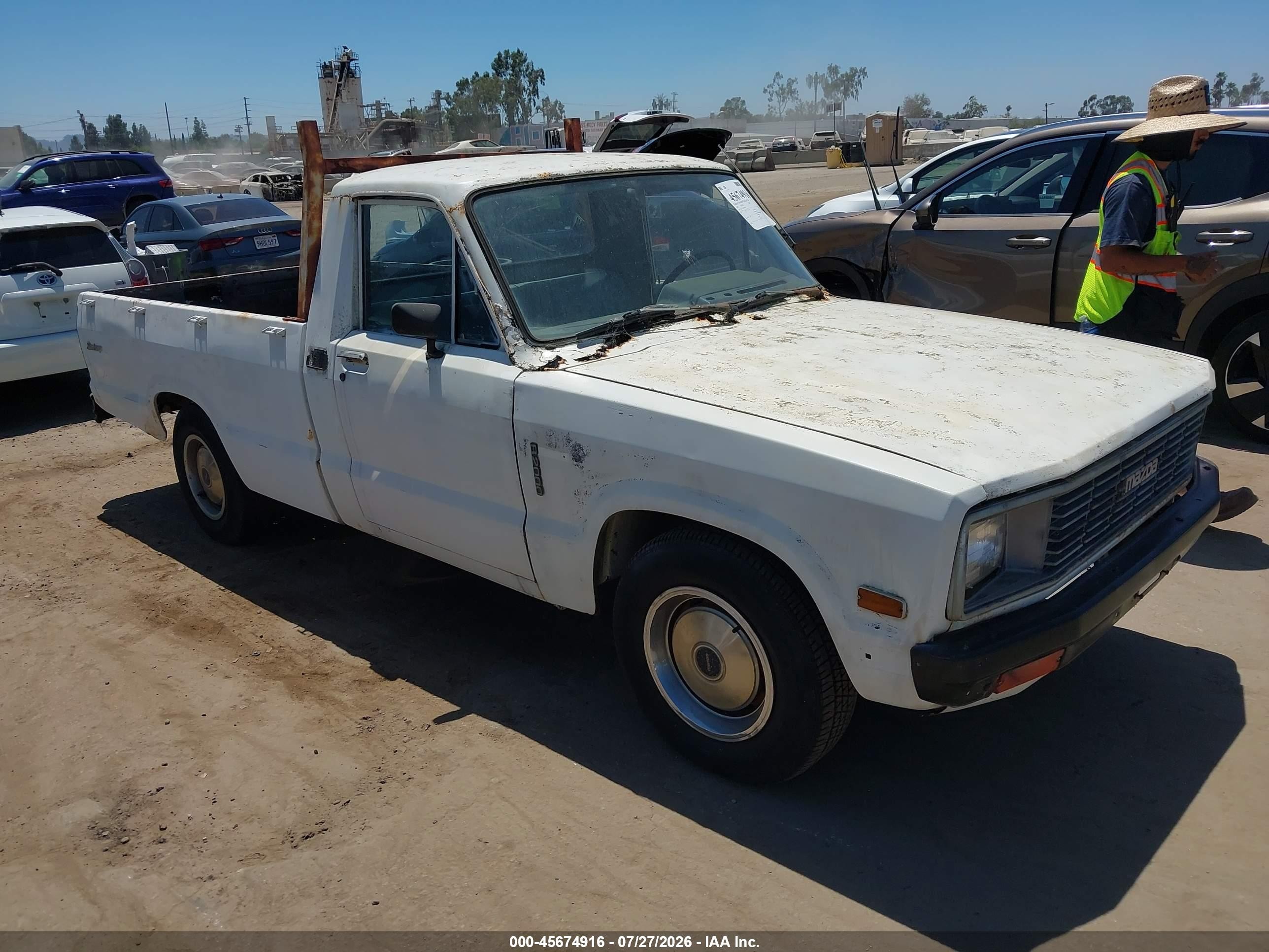 1984 Mazda B-Series, VIN JM2UC2214E0830249 — Normal wear
