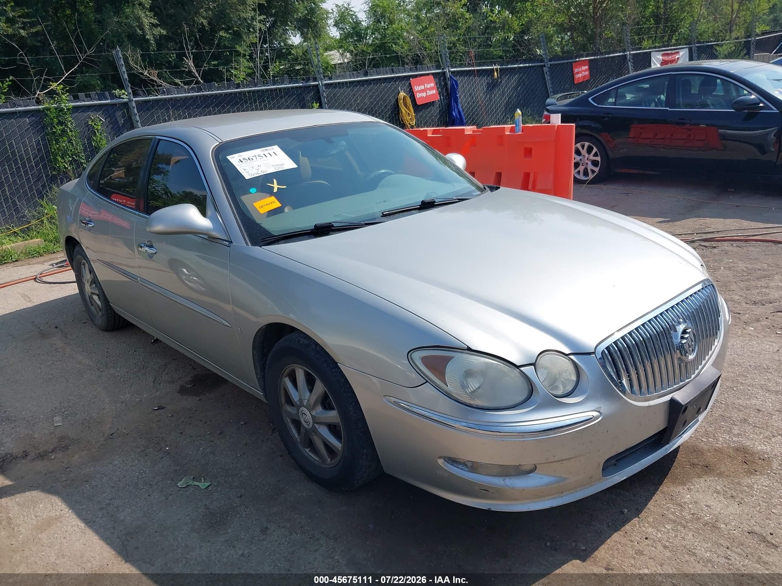 2008 Buick LaCrosse CXL, VIN 2G4WD582881204624 — Град