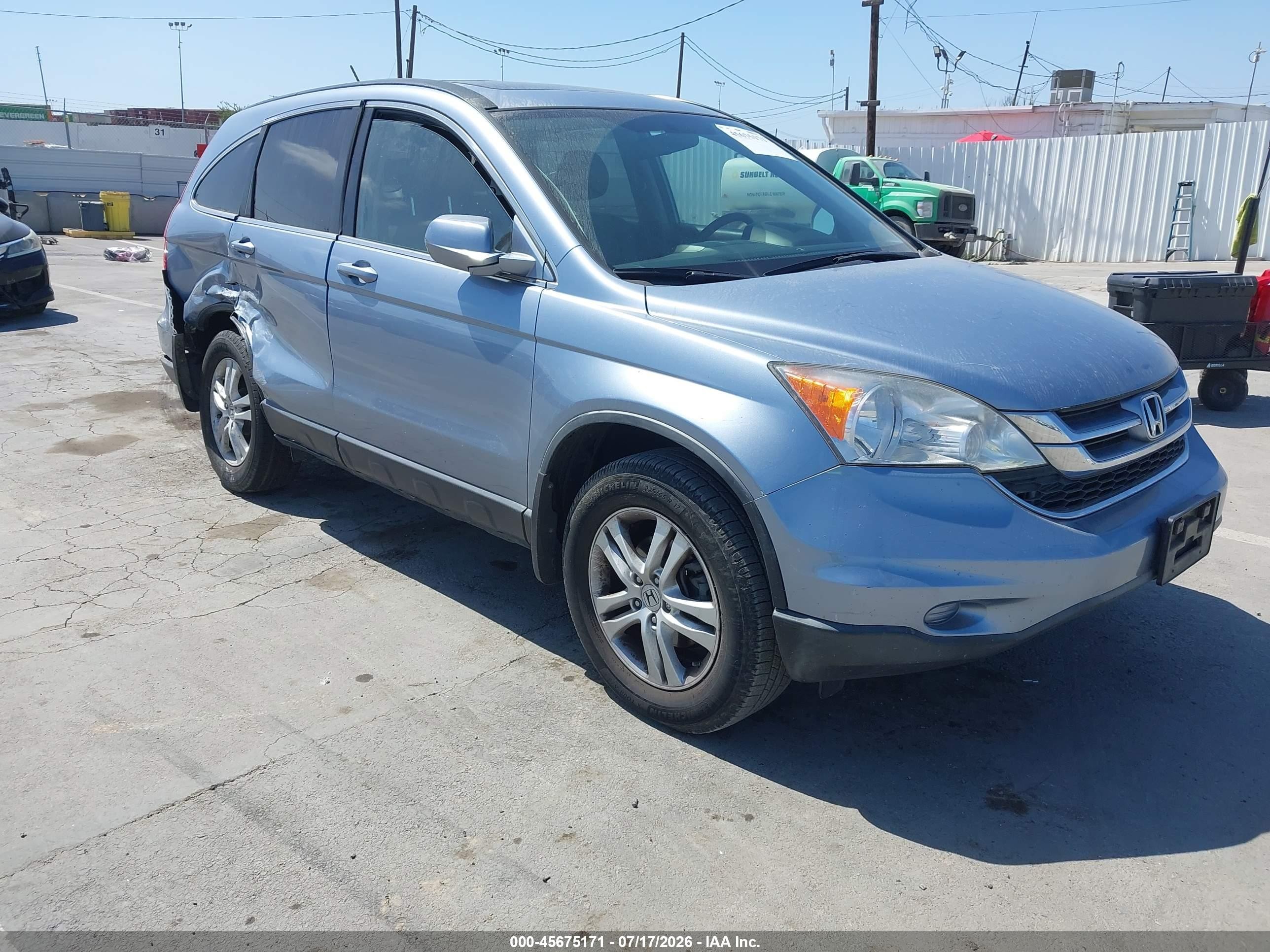 2010 Honda CR-V EX-L, VIN JHLRE3H7XAC007763 — Side