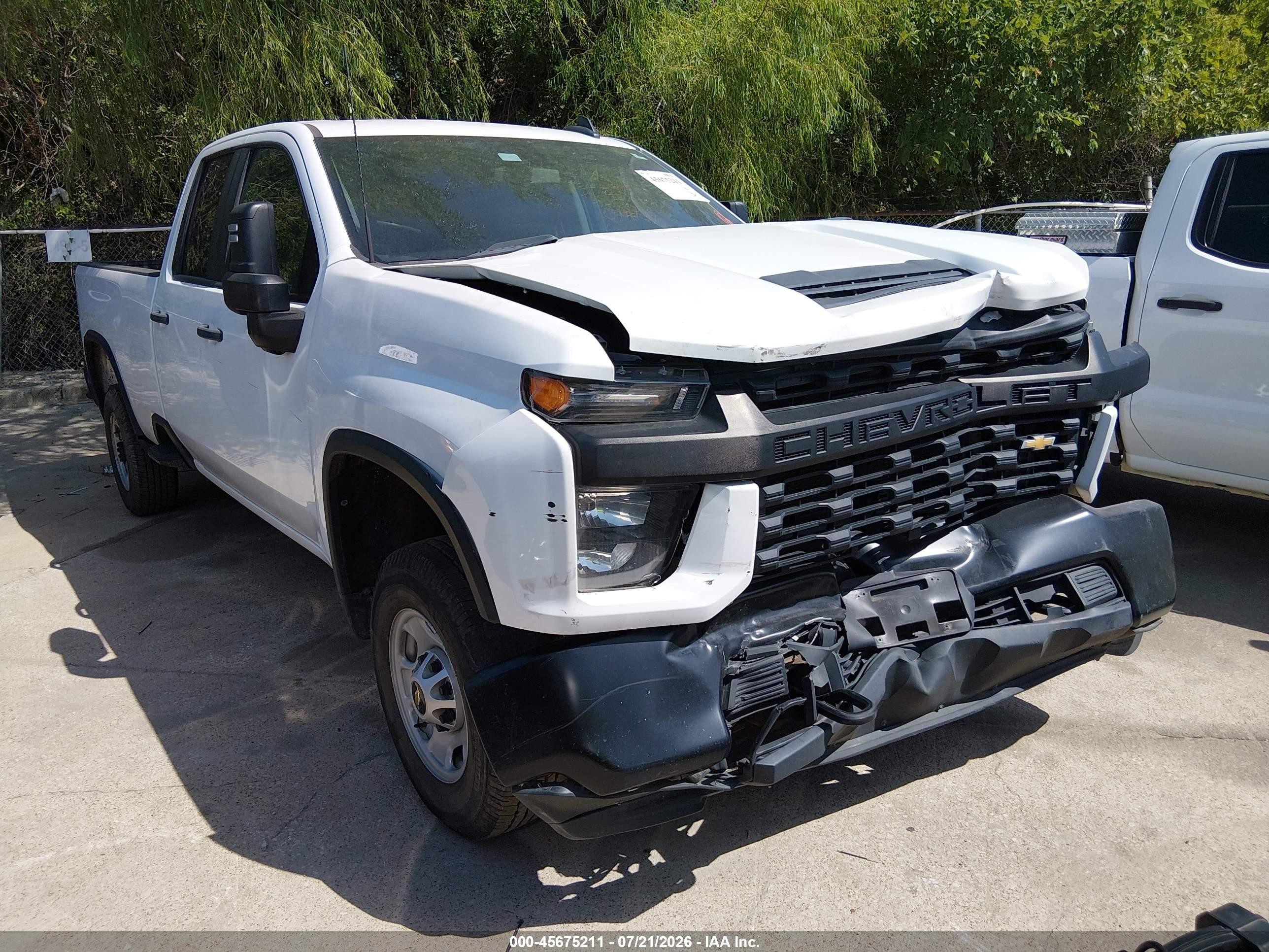 2021 Chevrolet Silverado 2500HD Work Truck, VIN 1GC2WLE77MF210239 — Front end