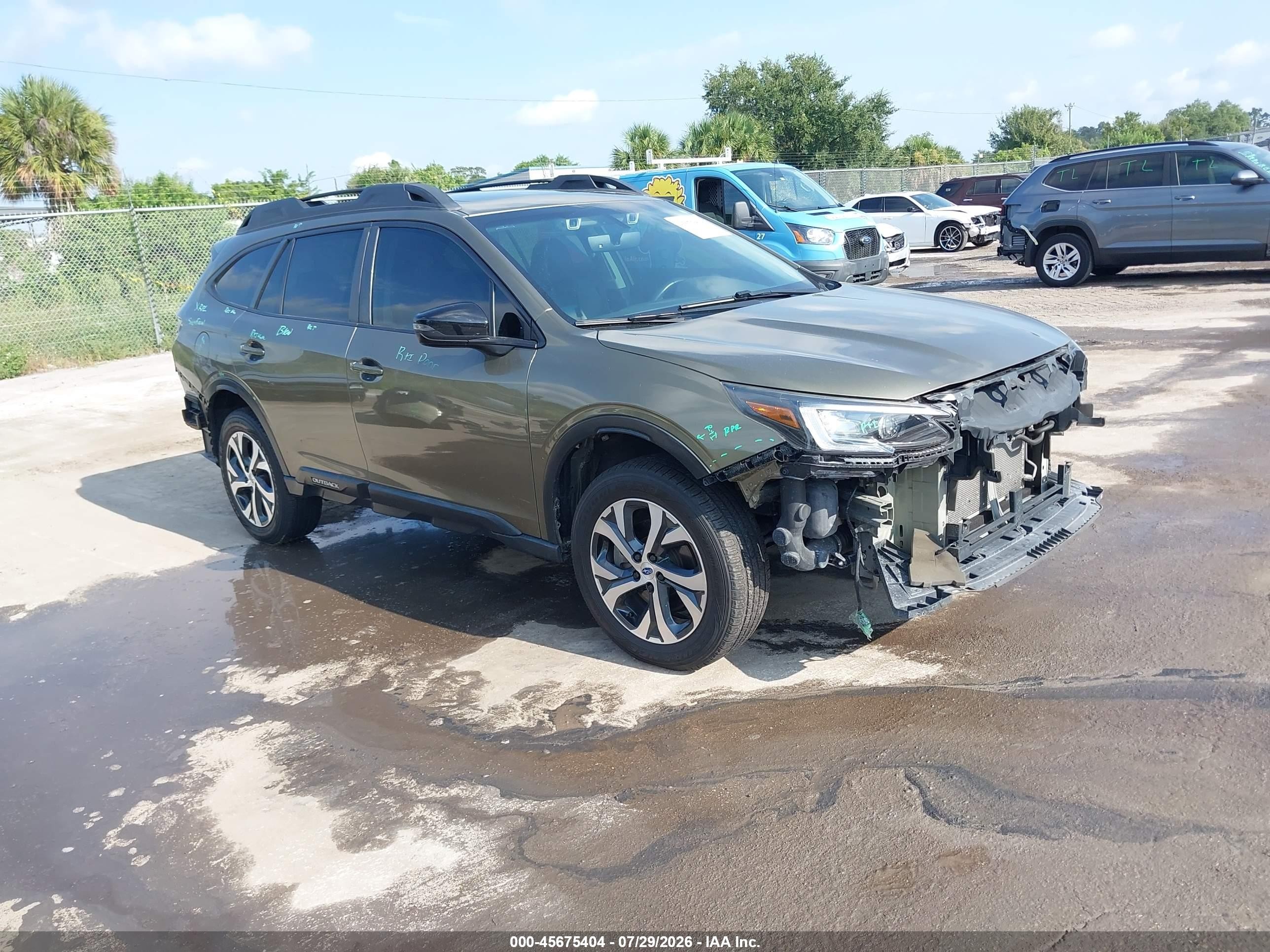 2022 Subaru Outback Onyx XT, VIN 4S4BTGLD2N3210558 — Front end