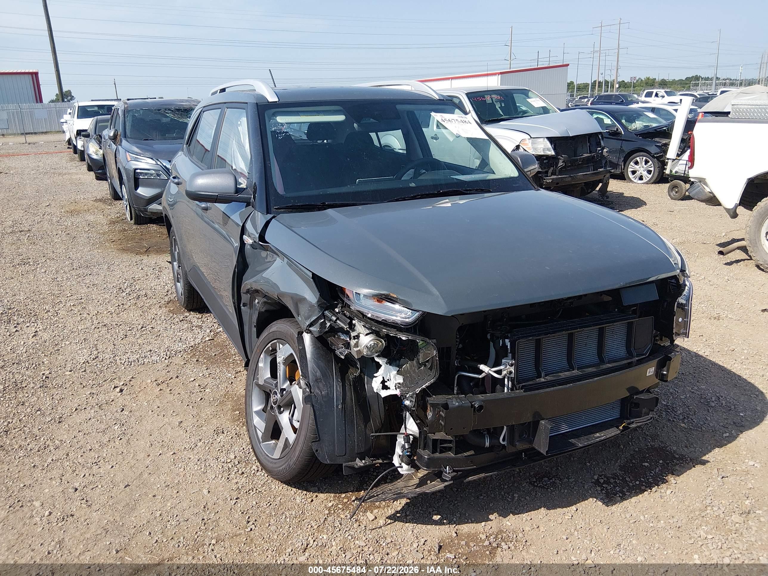 2026 Hyundai Venue SEL, VIN KMHRC8A3XTU476416 — Front end