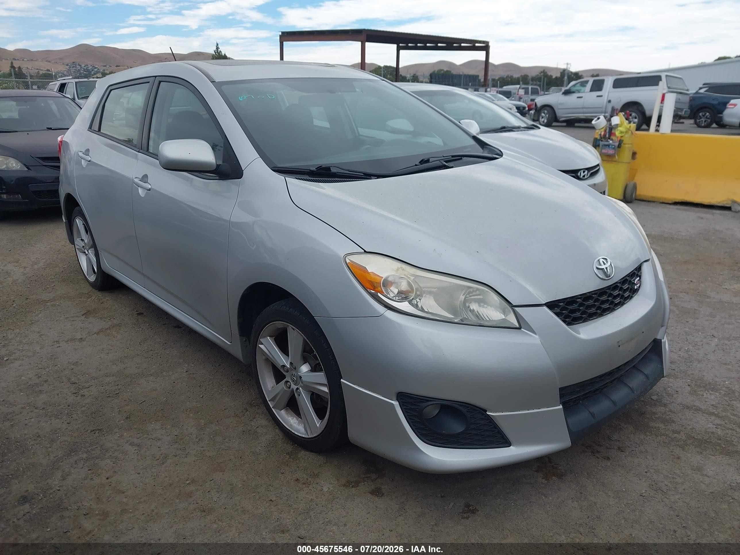 2009 Toyota Matrix S, VIN 2T1LE40E69C007717 — Normal wear