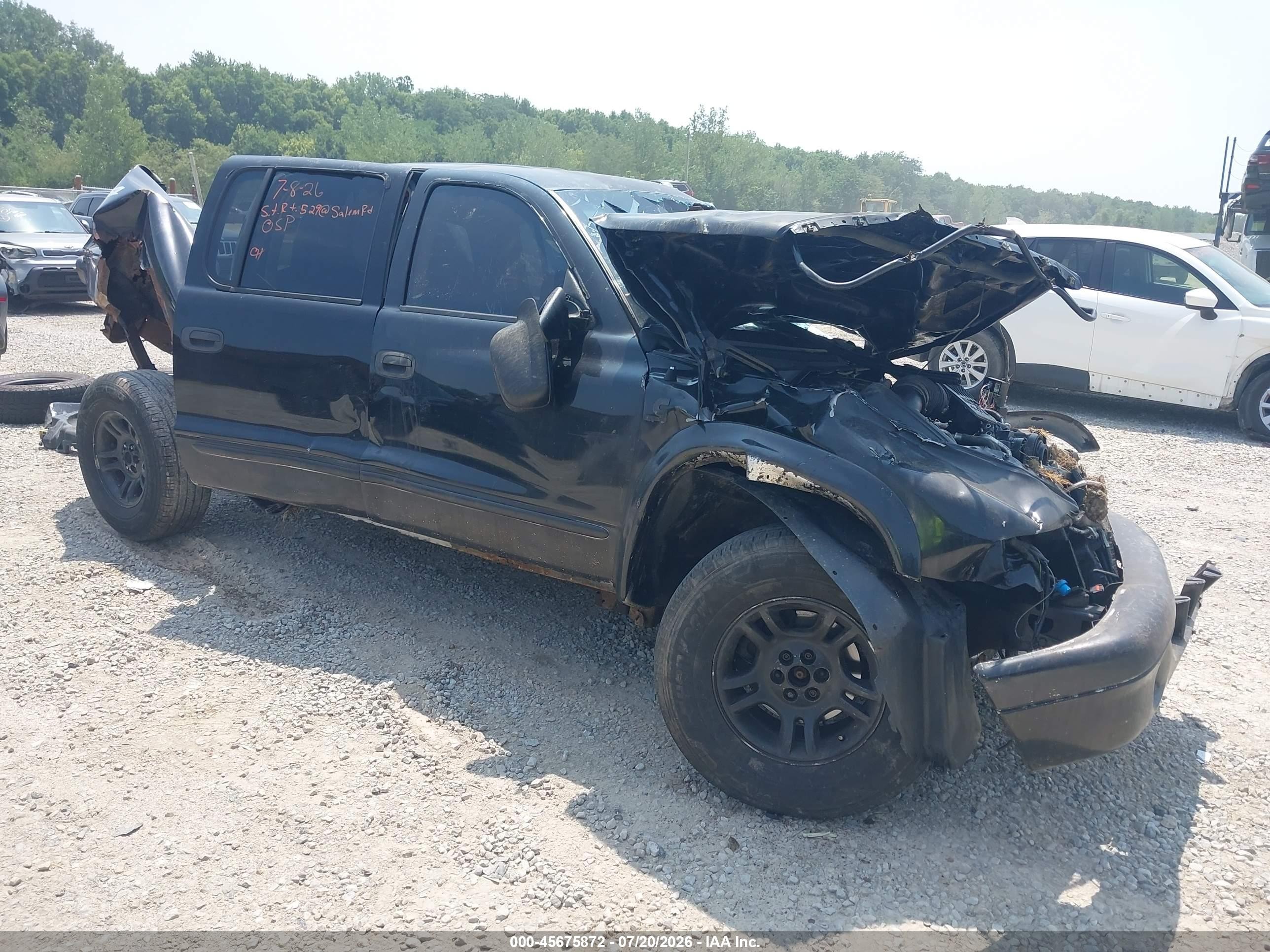 2004 Dodge Dakota SLT, VIN 1D7HG48N84S522610 — Rollover