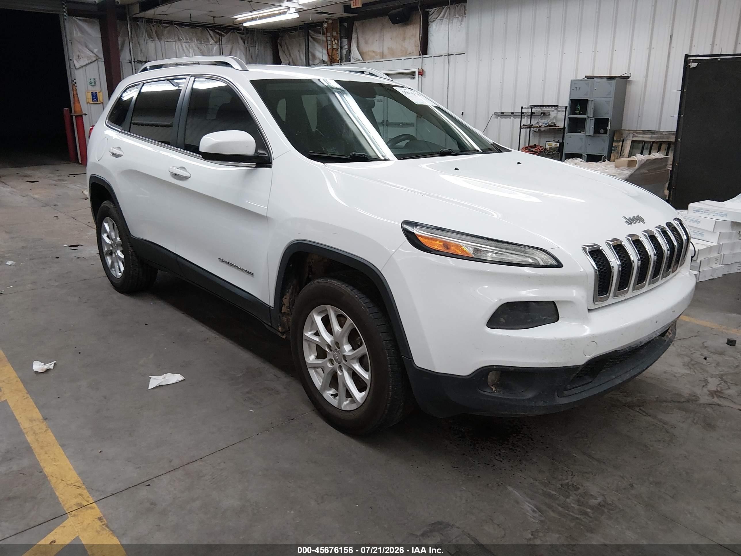 2014 Jeep Cherokee Latitude, VIN 1C4PJMCS3EW128706 — Not stated