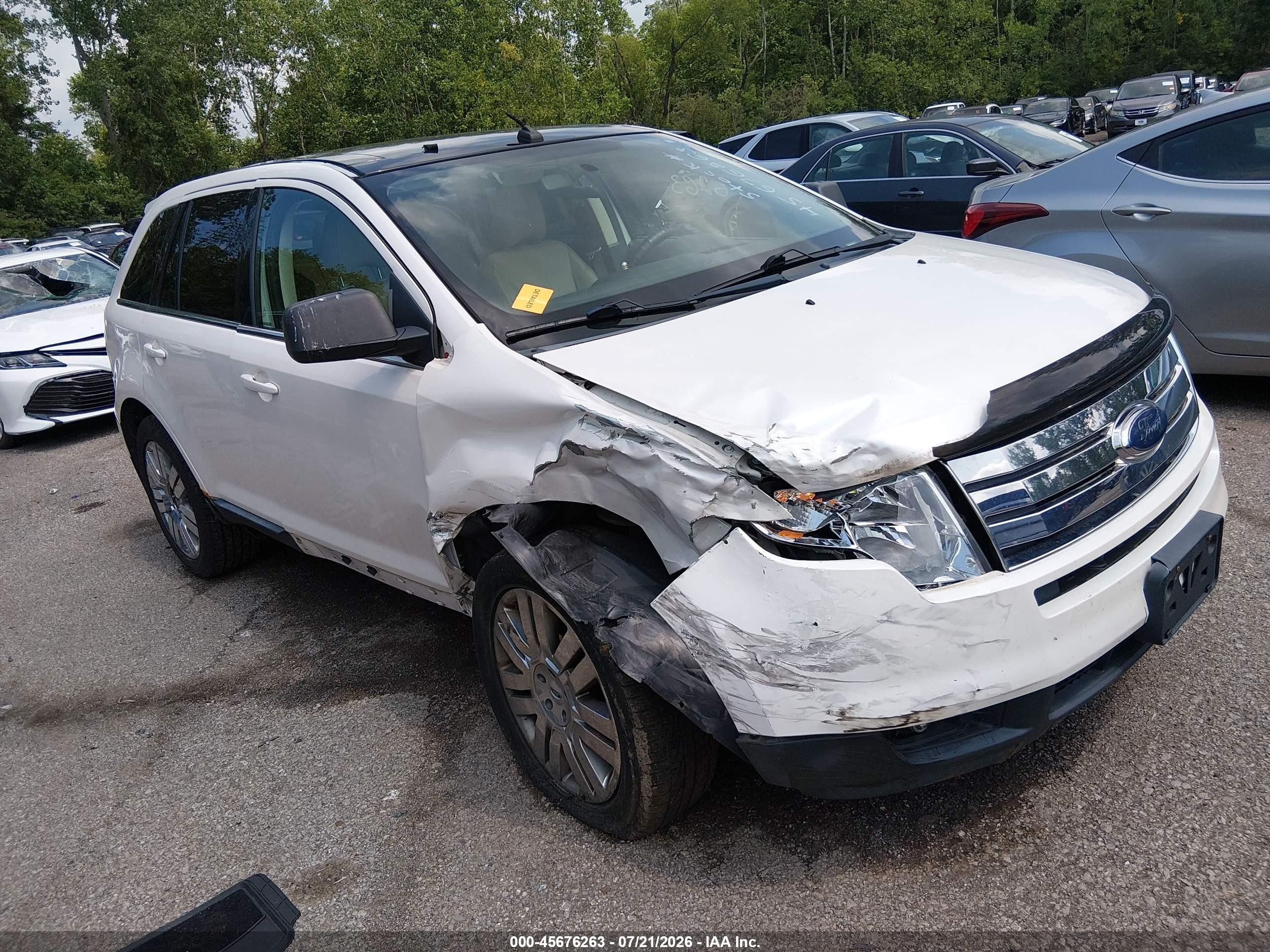 2010 Ford Edge Limited, VIN 2FMDK4KC4ABB25105 — Front end