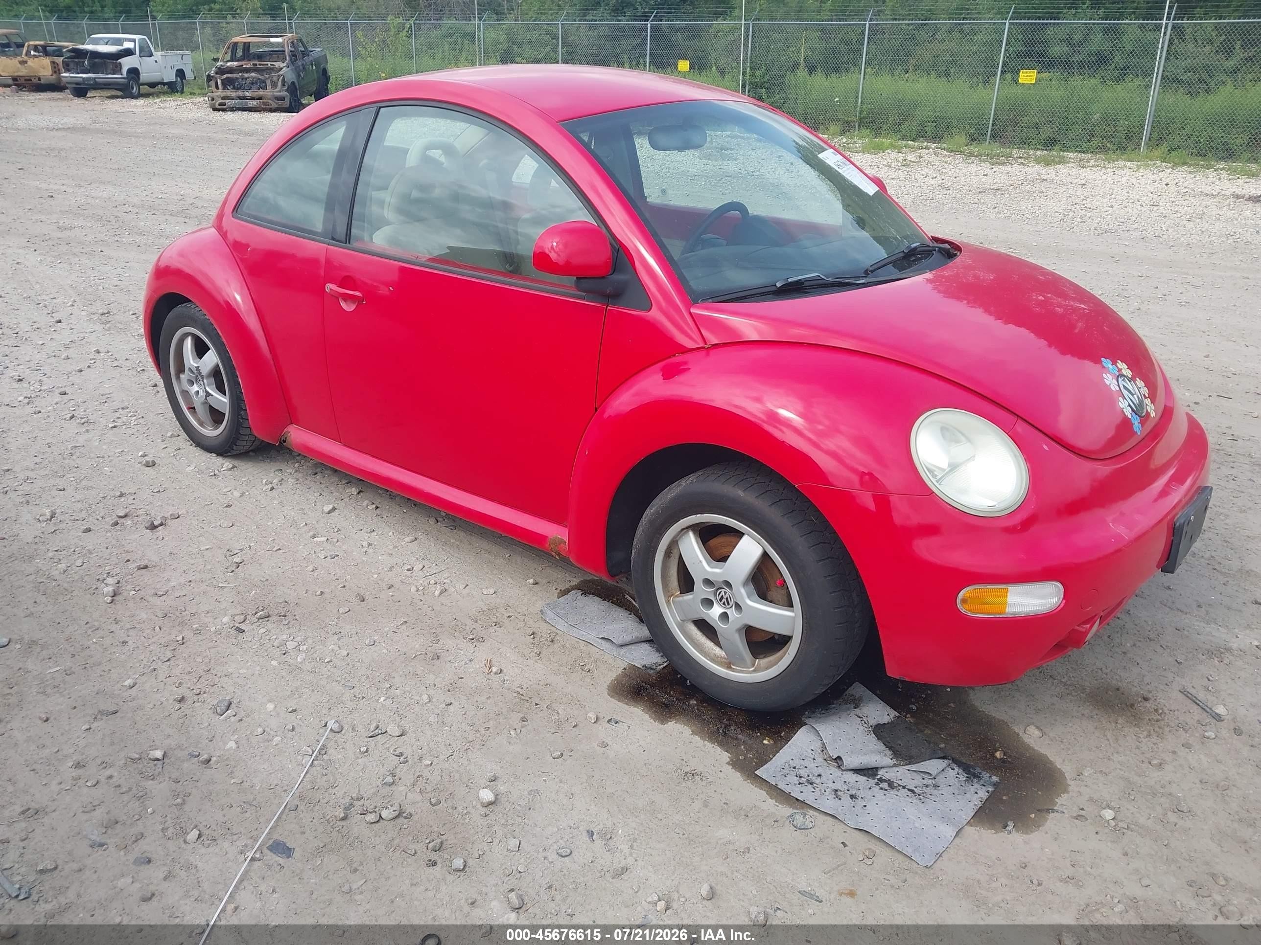 1998 Volkswagen Beetle, VIN 3VWBB61C6WM050127 — Normal wear