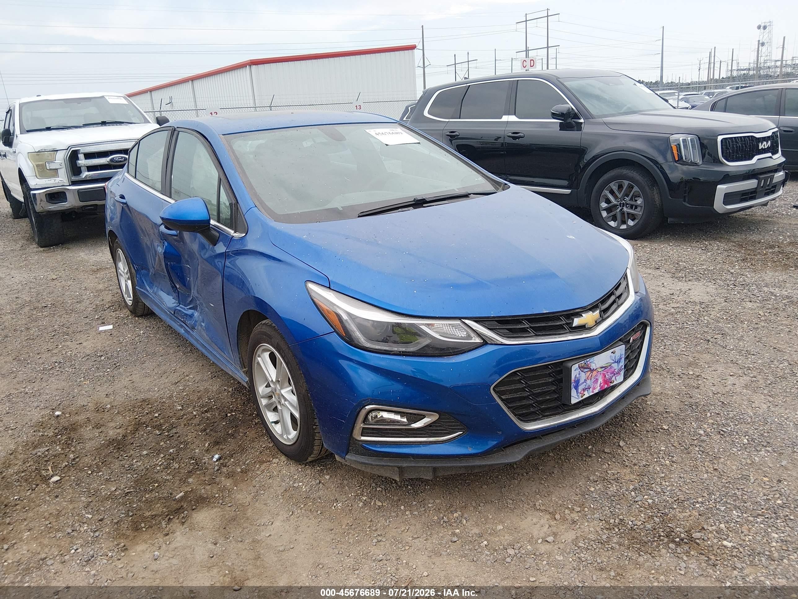 2016 Chevrolet Cruze LT, VIN 1G1BE5SM1G7243804 — Side
