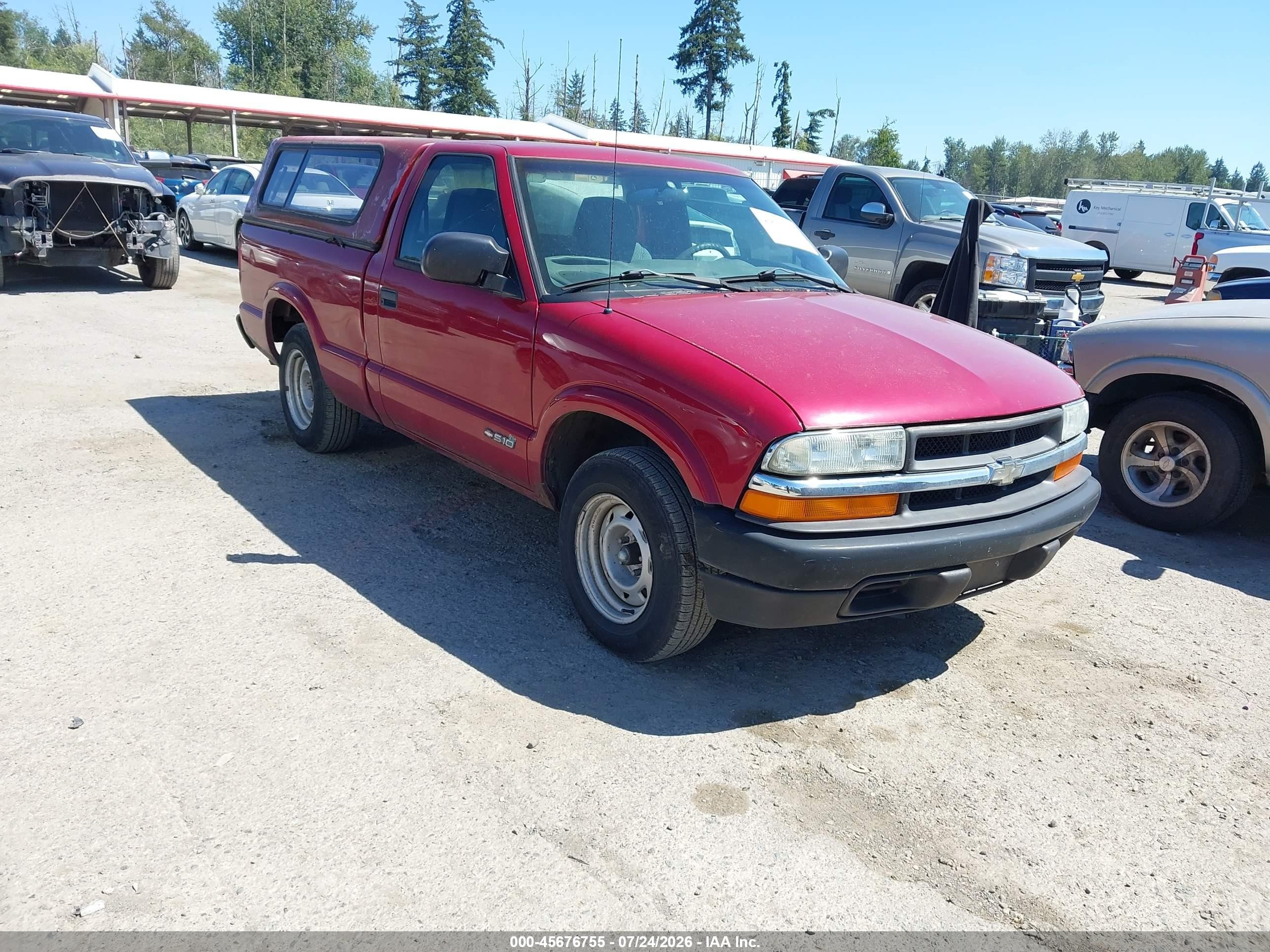 2002 Chevrolet S-10 LS, VIN 1GCCS145328169226 — Normal wear