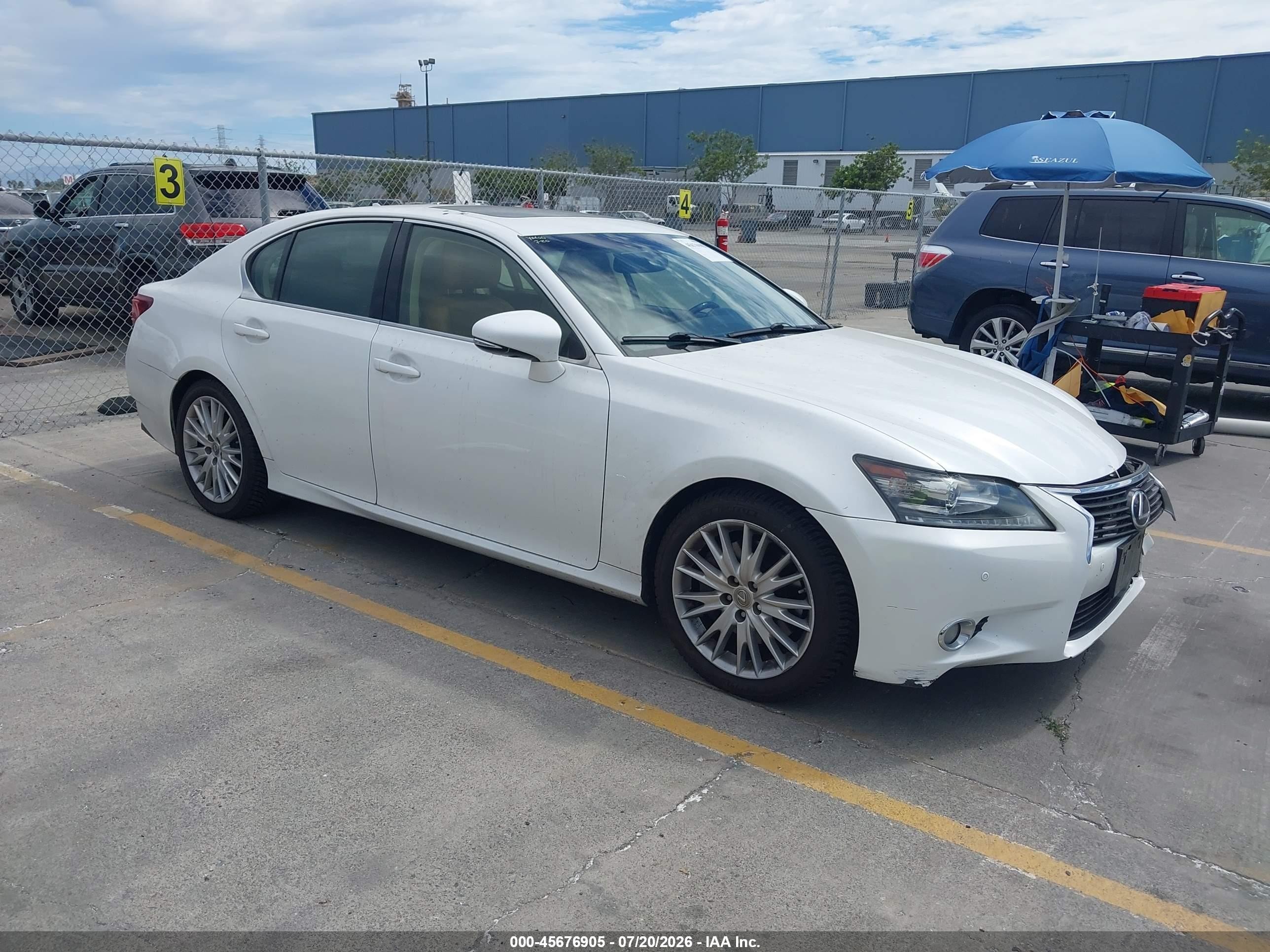 2013 Lexus GS 350, VIN JTHBE1BLXD5013868 — Бок