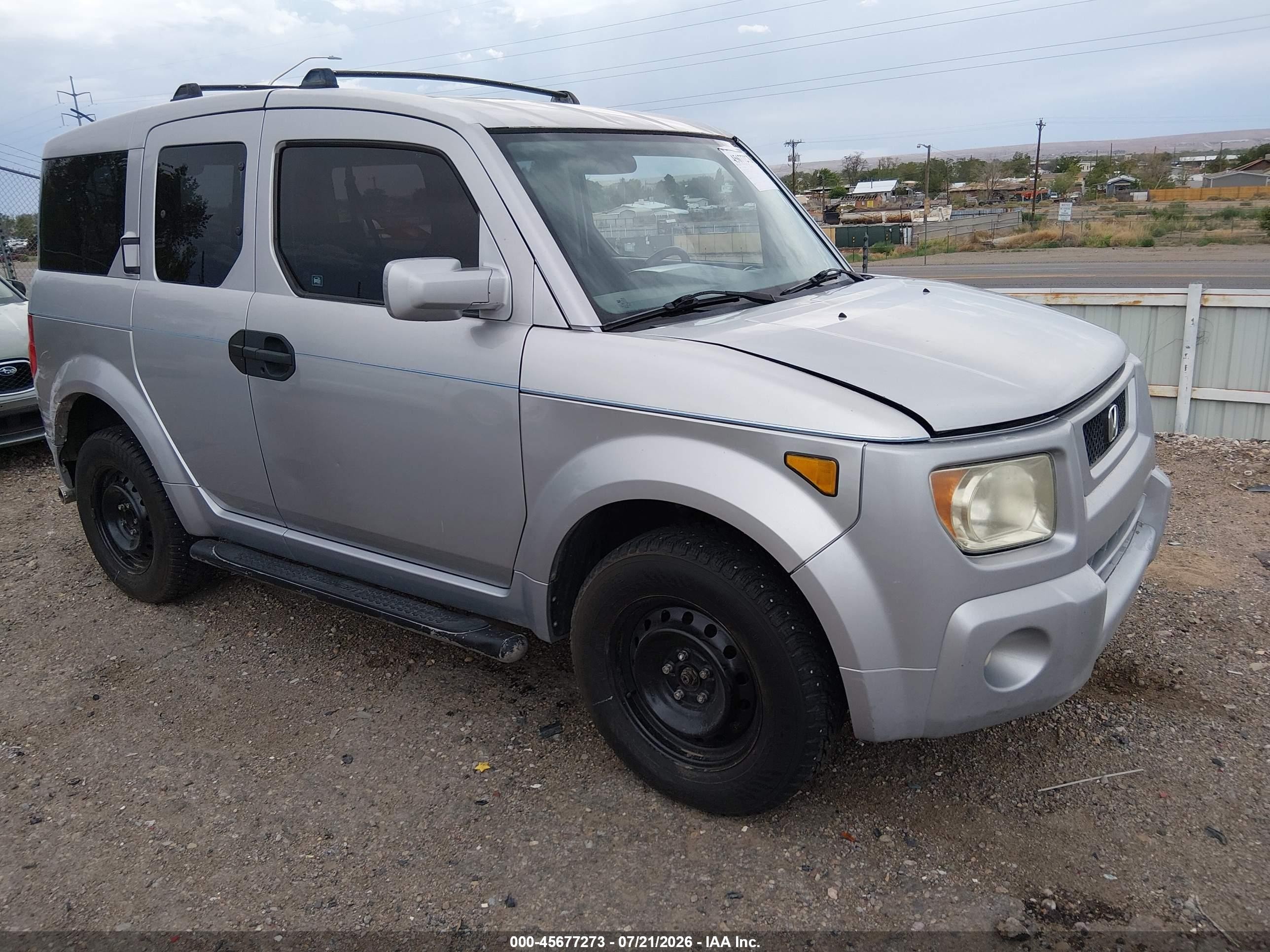 2003 Honda Element DX, VIN 5J6YH17293L005039 — Rear end