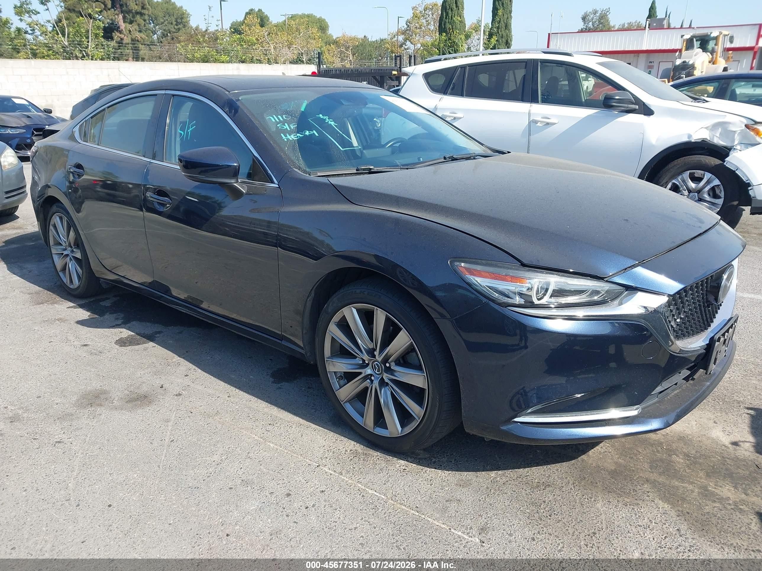 2020 Mazda 6 Grand Touring Reserve, VIN JM1GL1WY1L1517301 — Зад