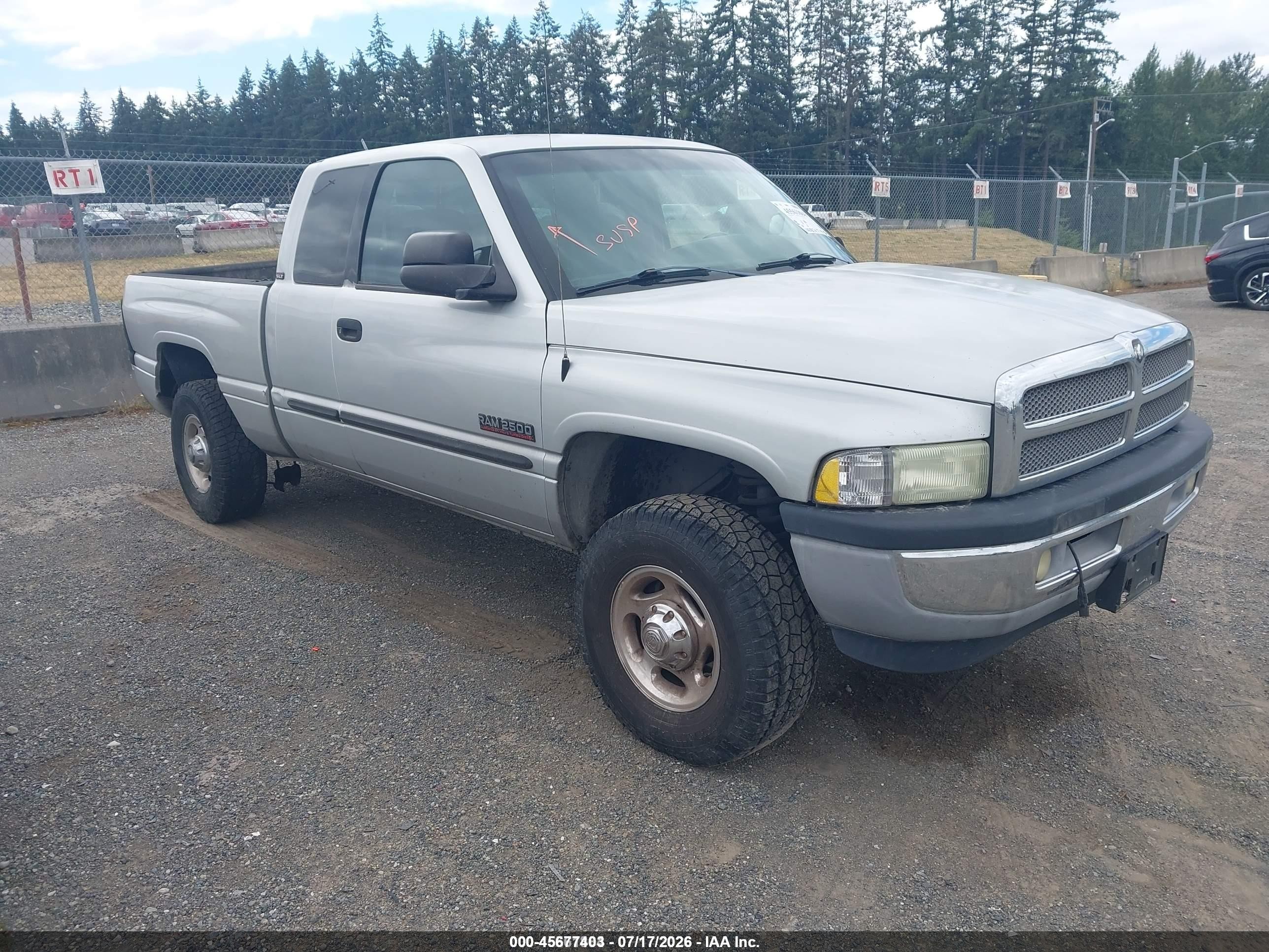 2002 Dodge 2500, VIN 3B7KF23672M304476 — Rear end