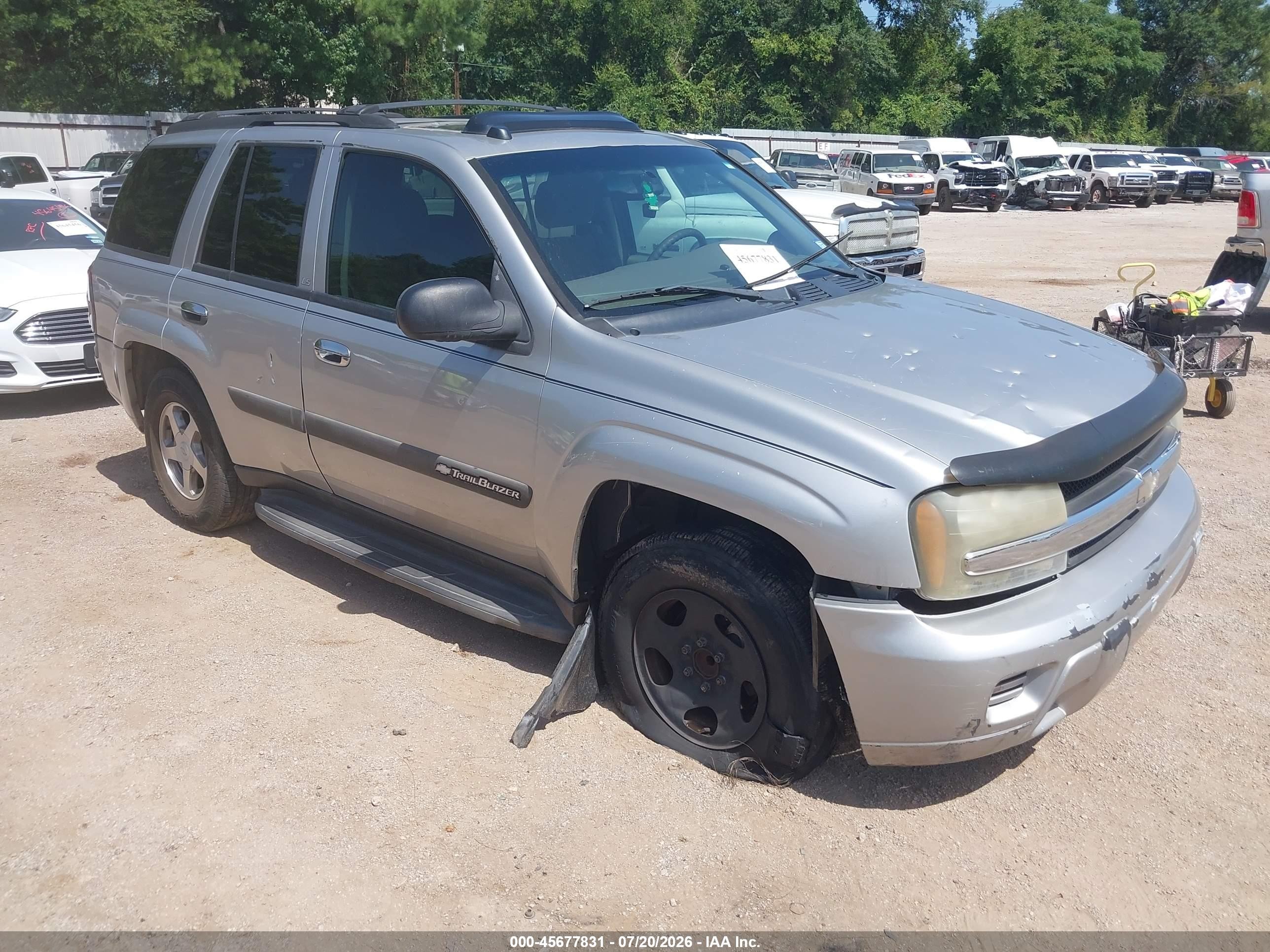 2004 Chevrolet TrailBlazer LS, VIN 1GNDS13S142405428 — Normal wear