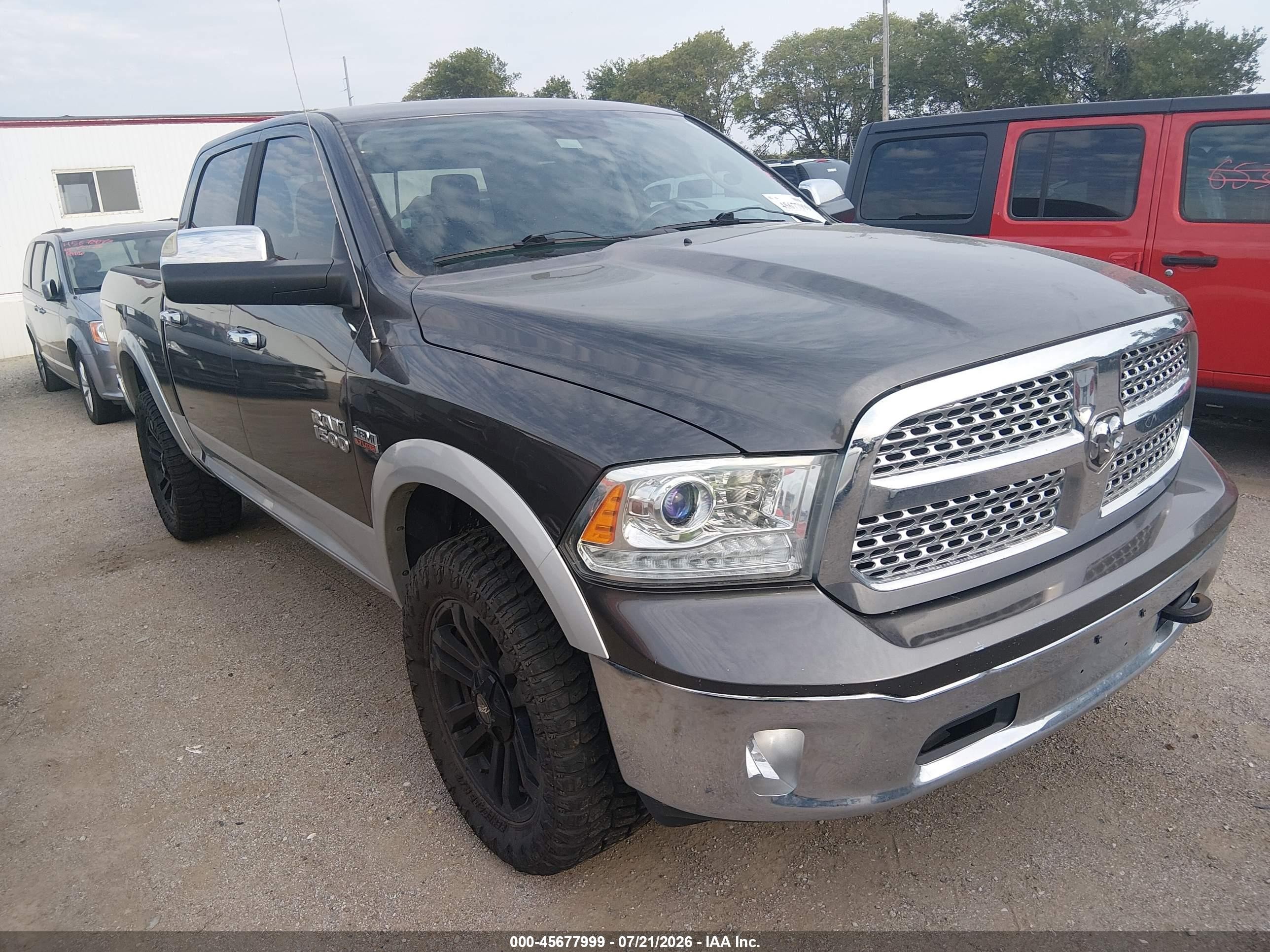 2014 Ram 1500 Laramie, VIN 1C6RR7NTXES246260 — Обычный износ