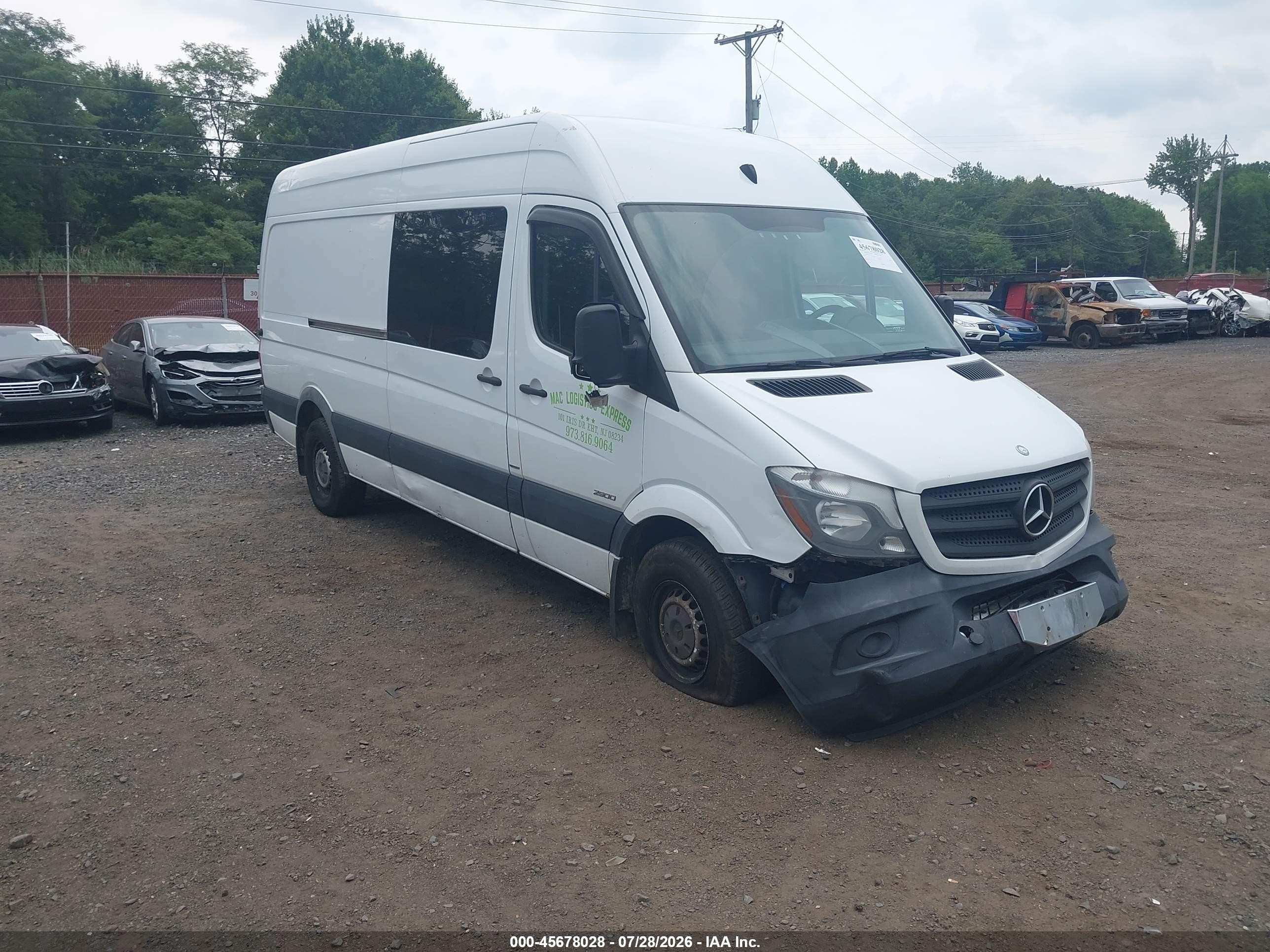 2014 Mercedes-Benz Sprinter Cargo, VIN WD3PE8DC4E5910550 — Normal wear