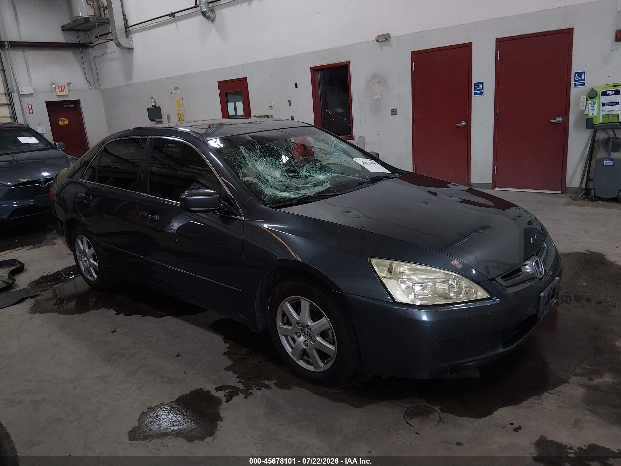 2005 Honda Accord EX-L, VIN 1HGCM66545A045081 — All over
