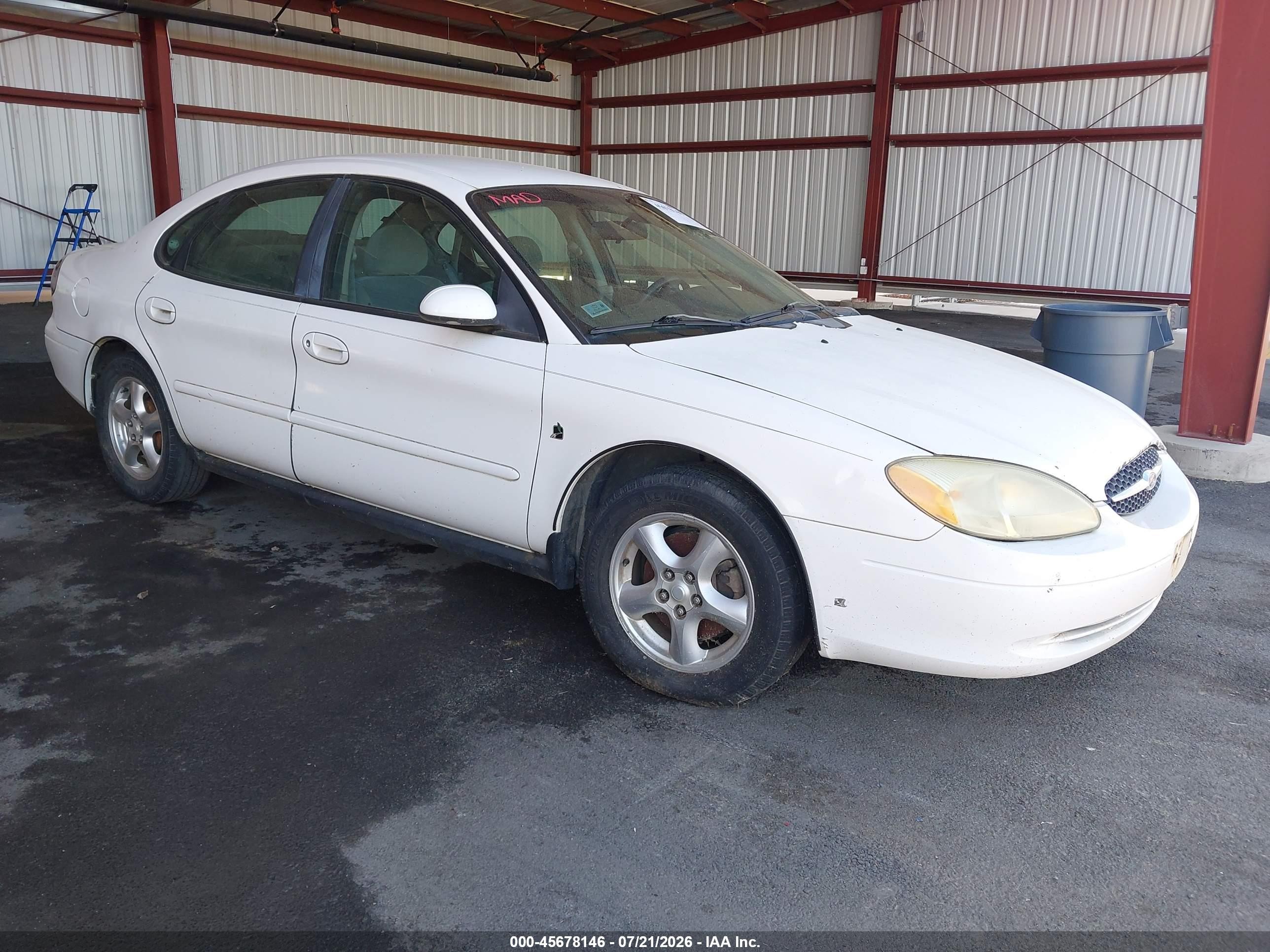 2002 Ford Taurus SES Standard, VIN 1FAFP55282G275676 — Normal wear