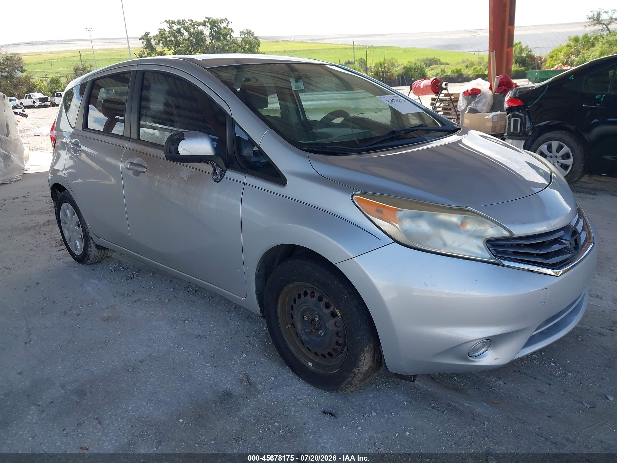 2014 Nissan Note SV, VIN 3N1CE2CP8EL412599 — Normal wear