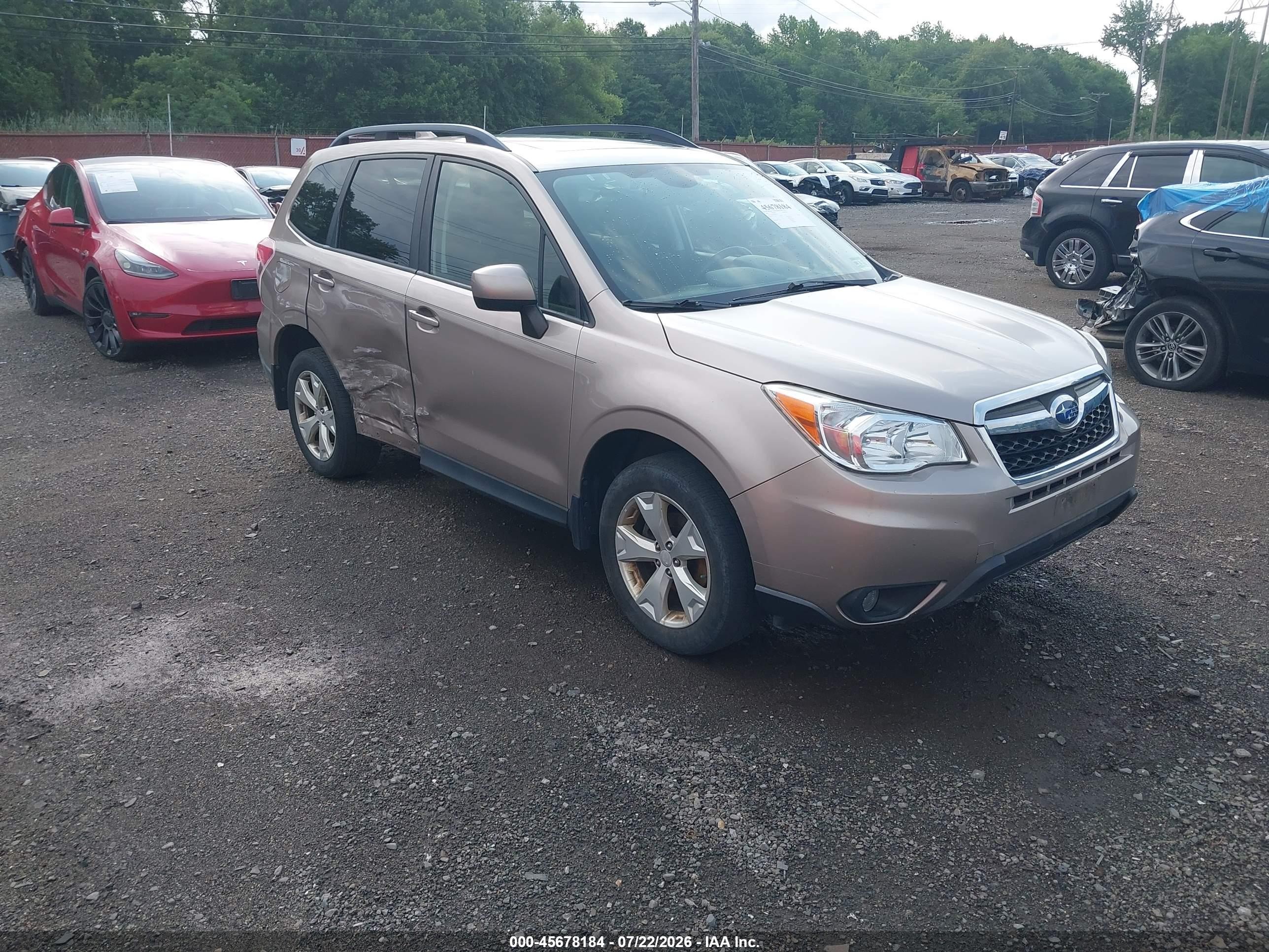 2016 Subaru Forester Premium, VIN JF2SJAFC4GH519420 — Бок