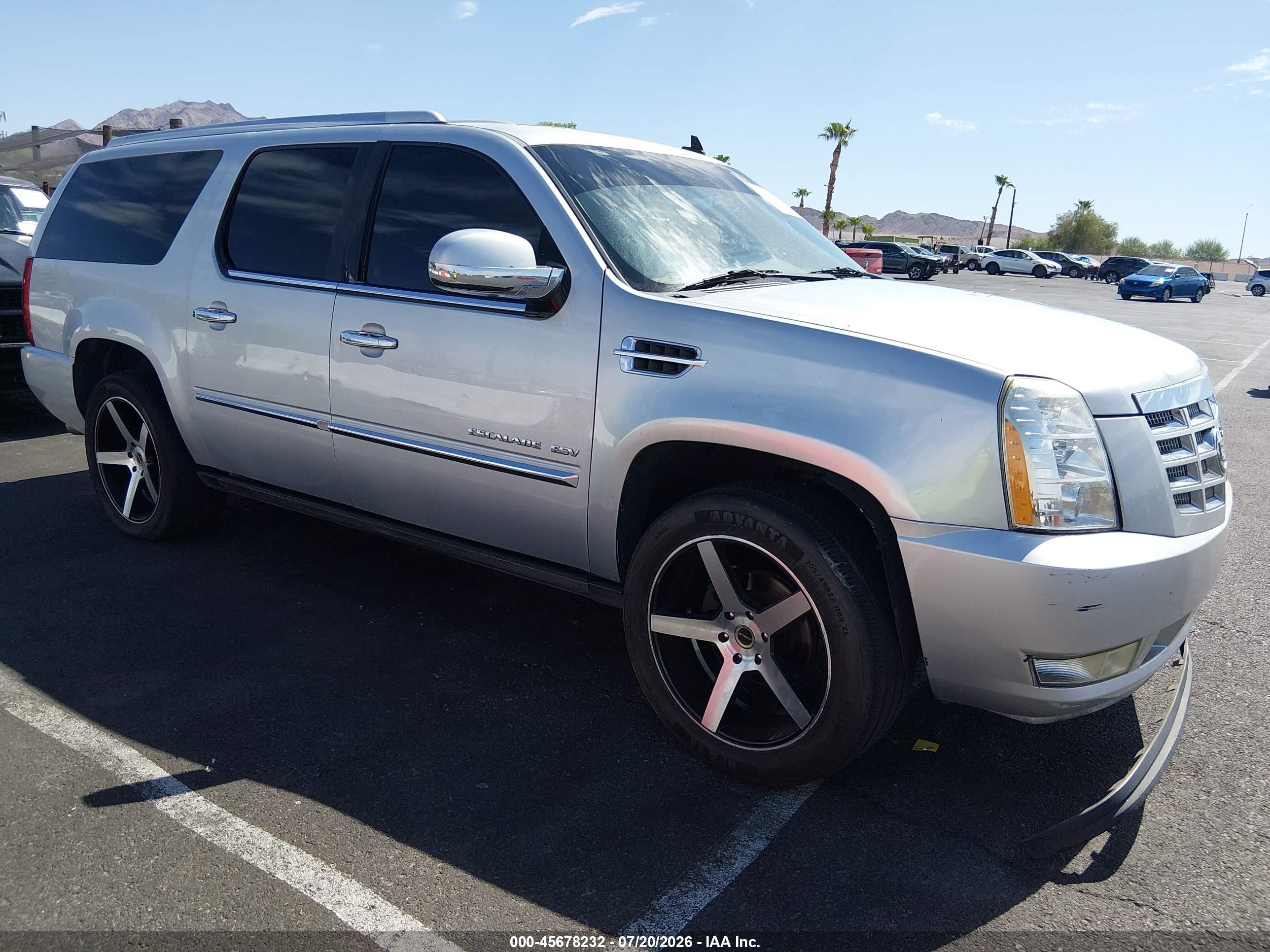 2012 Cadillac Escalade ESV Luxury, VIN 1GYS3HEFXCR205766 — Обычный износ